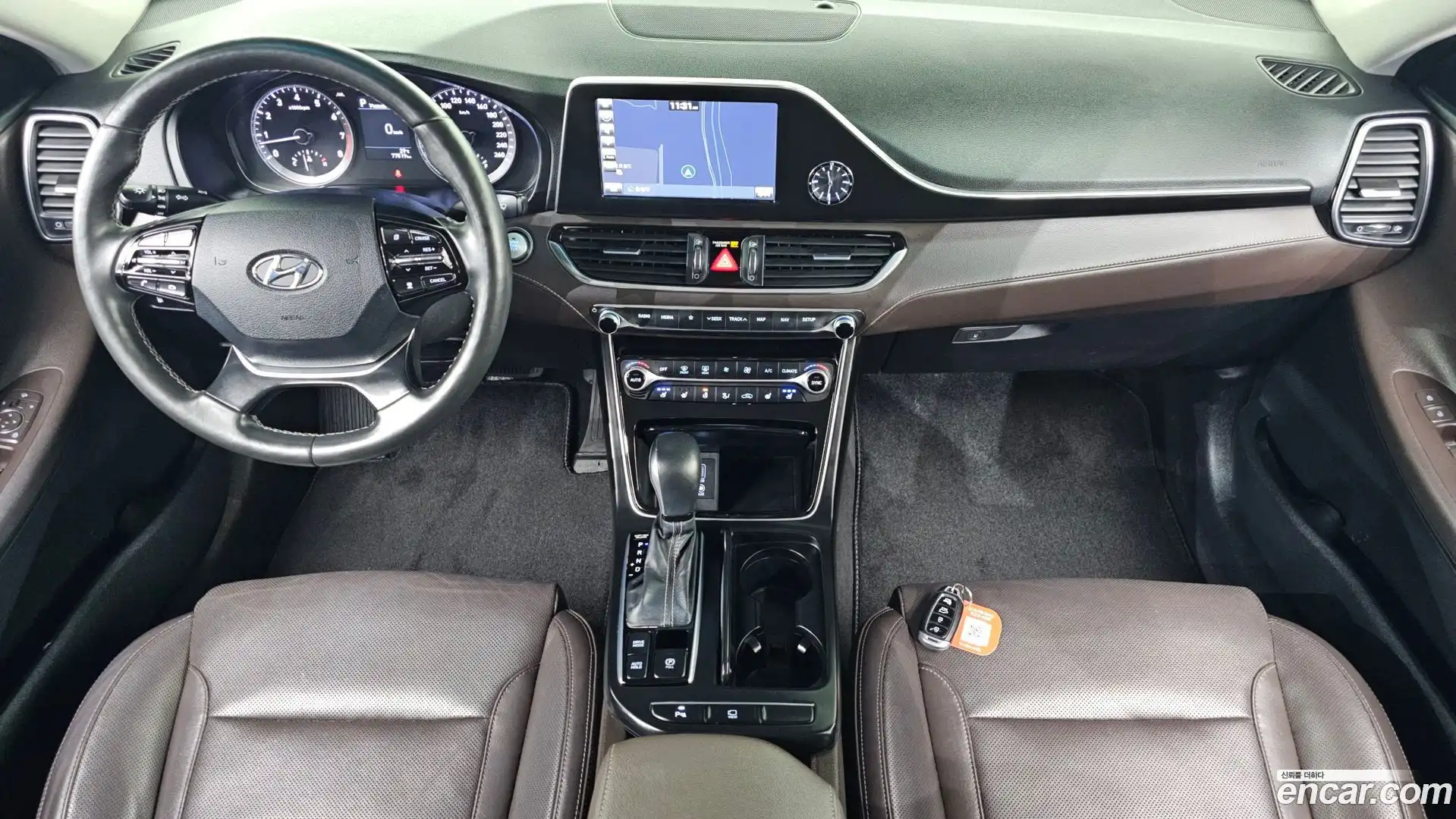 Grandeur Hyundai 2019.2-INNER-007