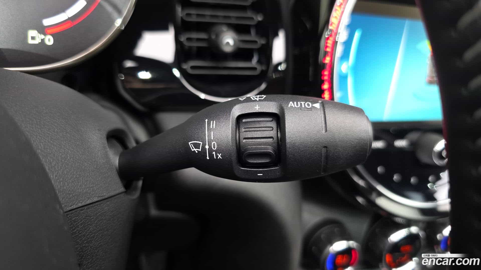Cooper Convertible Mini 2024.4-OPTION-021