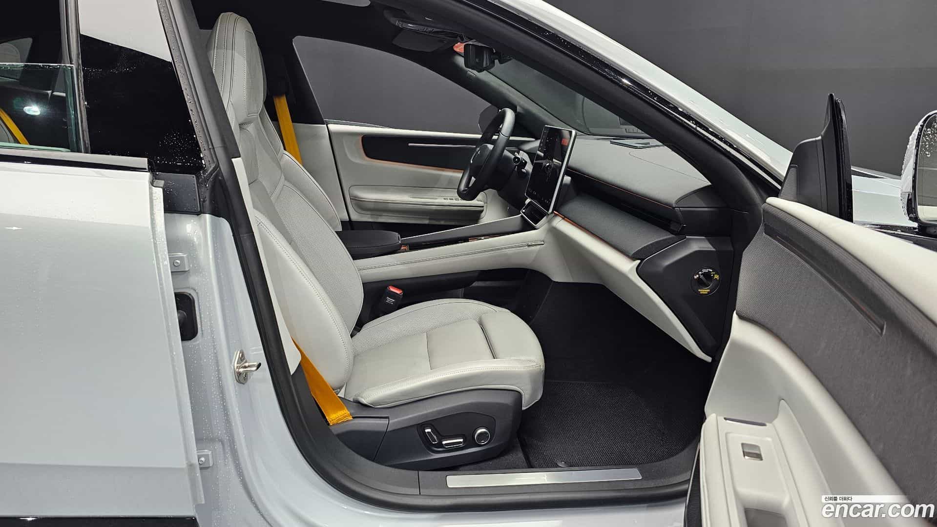 Polestar 4 Polestar 2025.5-OPTION-015