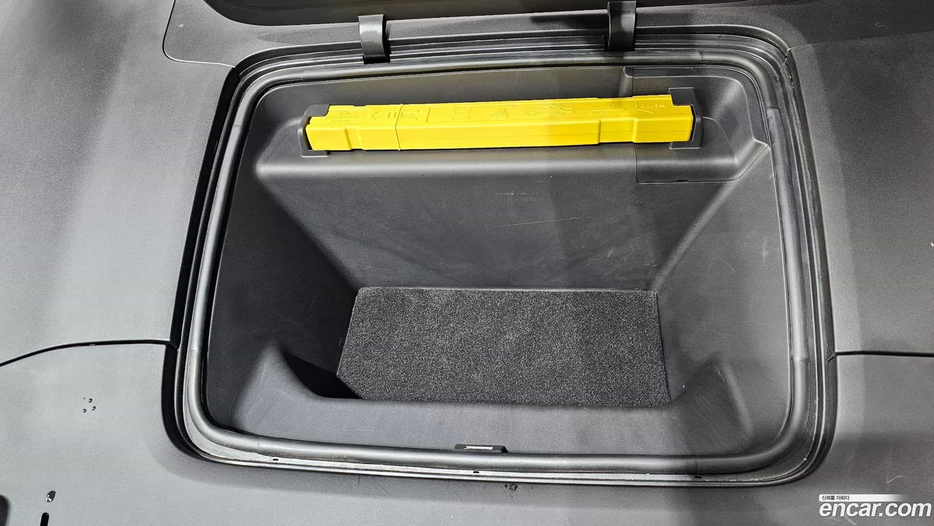 Polestar 4 Polestar 2025.5-OPTION-042