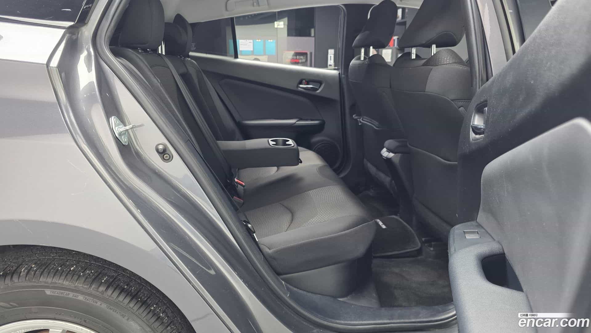 Prius Toyota 2021.7-OPTION-016
