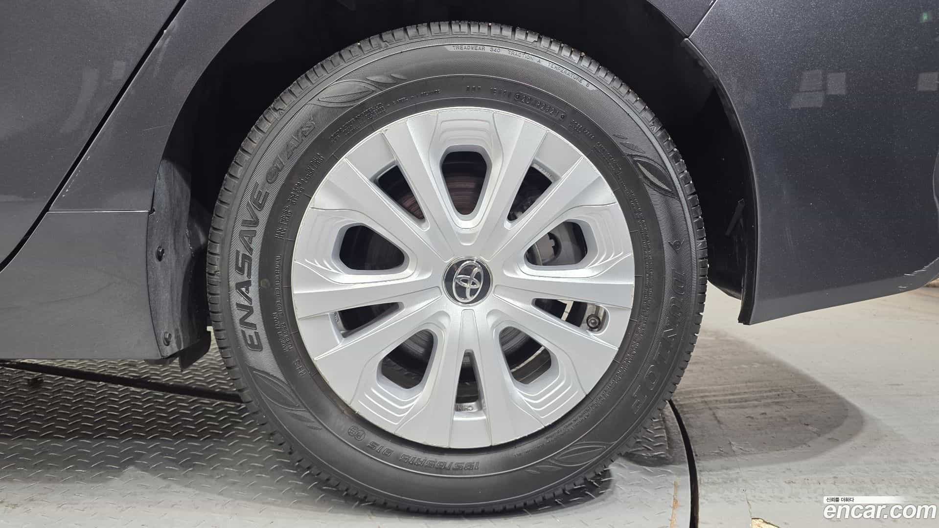 Prius Toyota 2021.7-OUTER-031