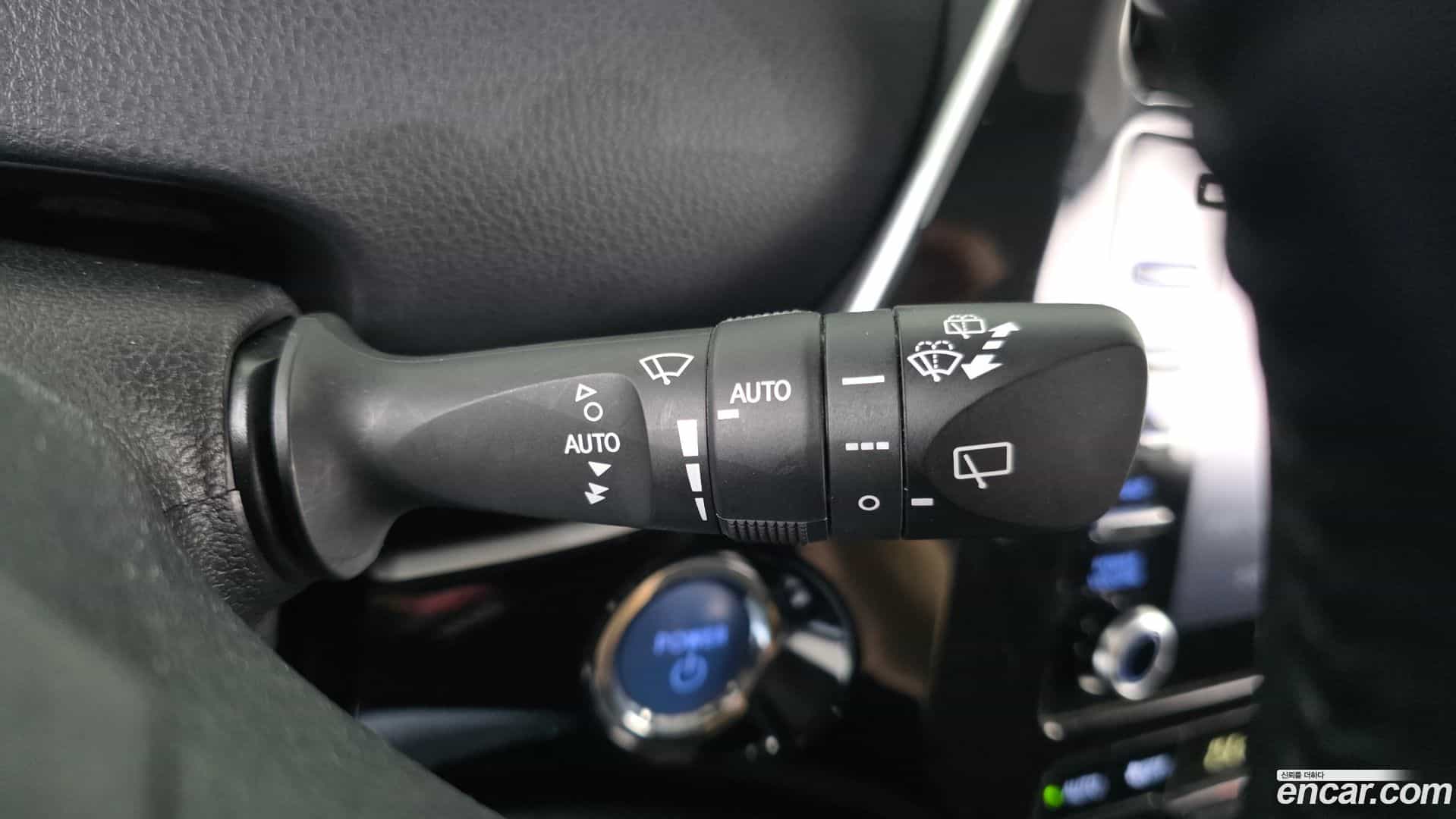 Prius Toyota 2021.7-OPTION-042