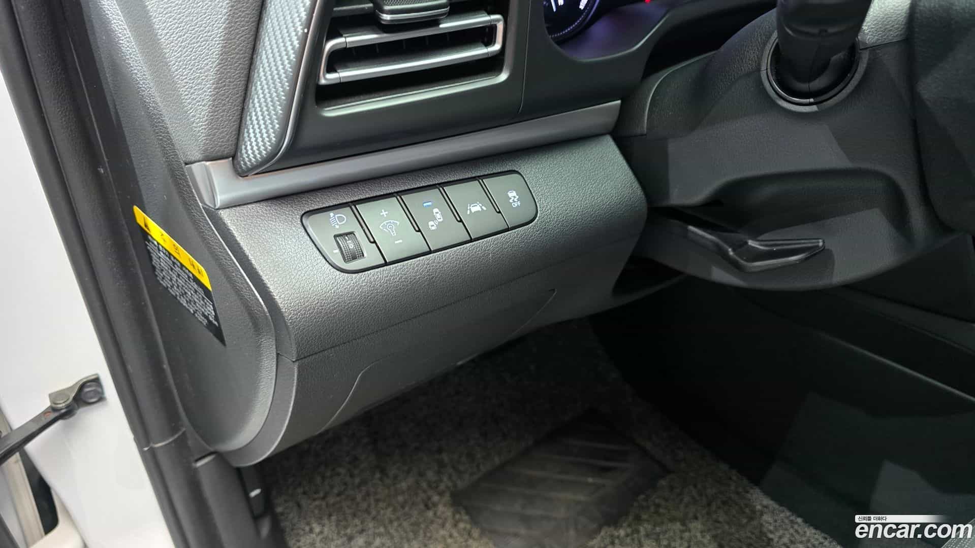 AVANTE Hyundai 2019.6-OPTION-022