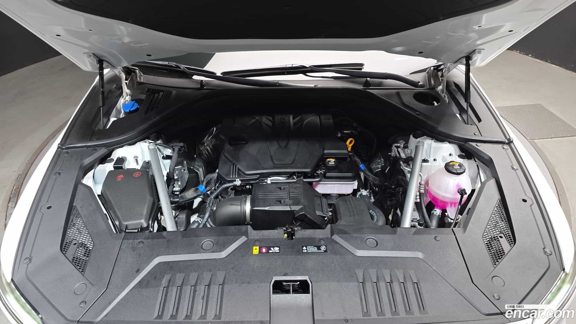 GV70 Genesis 2024.6-OUTER-006
