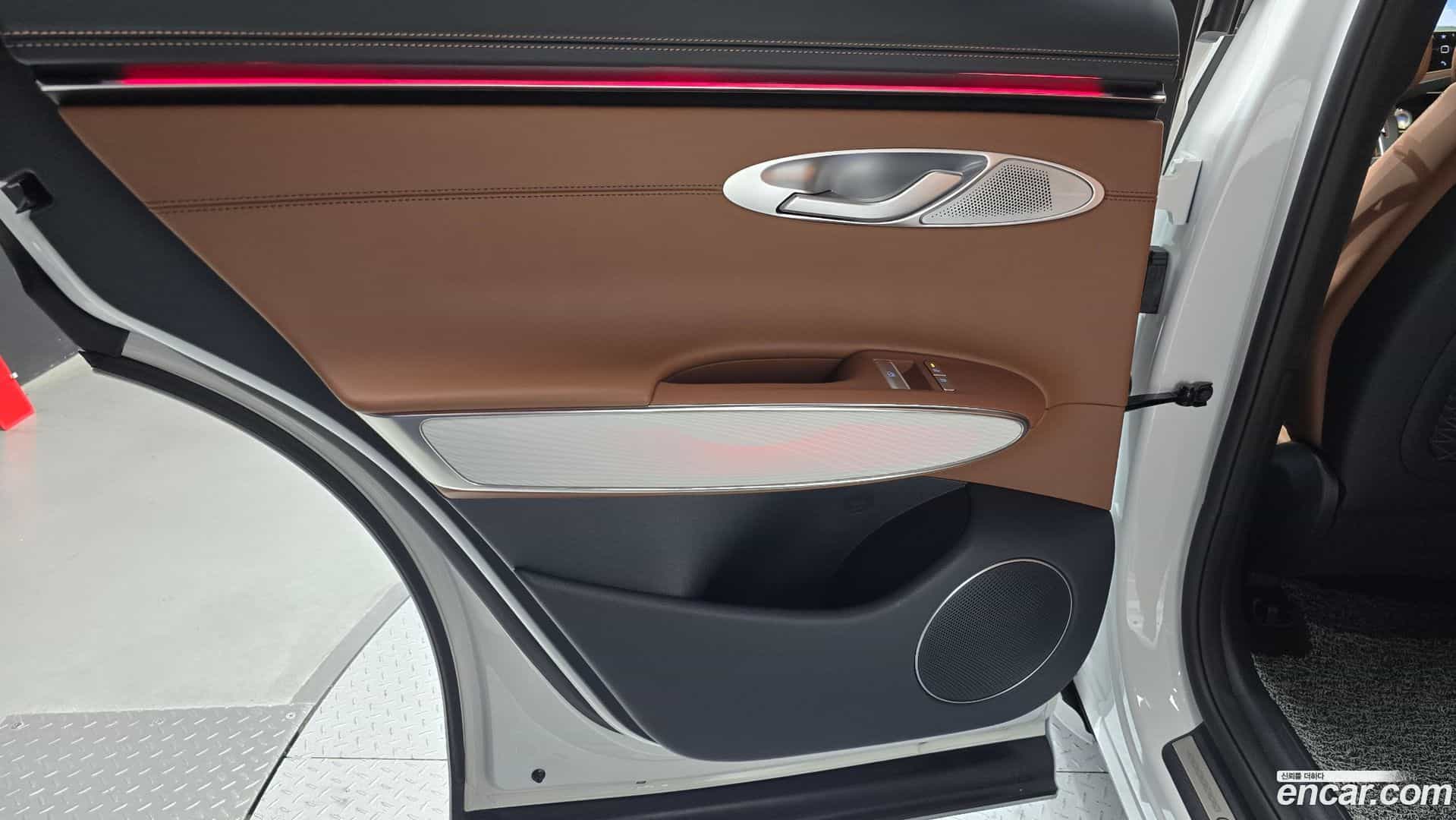 GV70 Genesis 2024.6-INNER-035