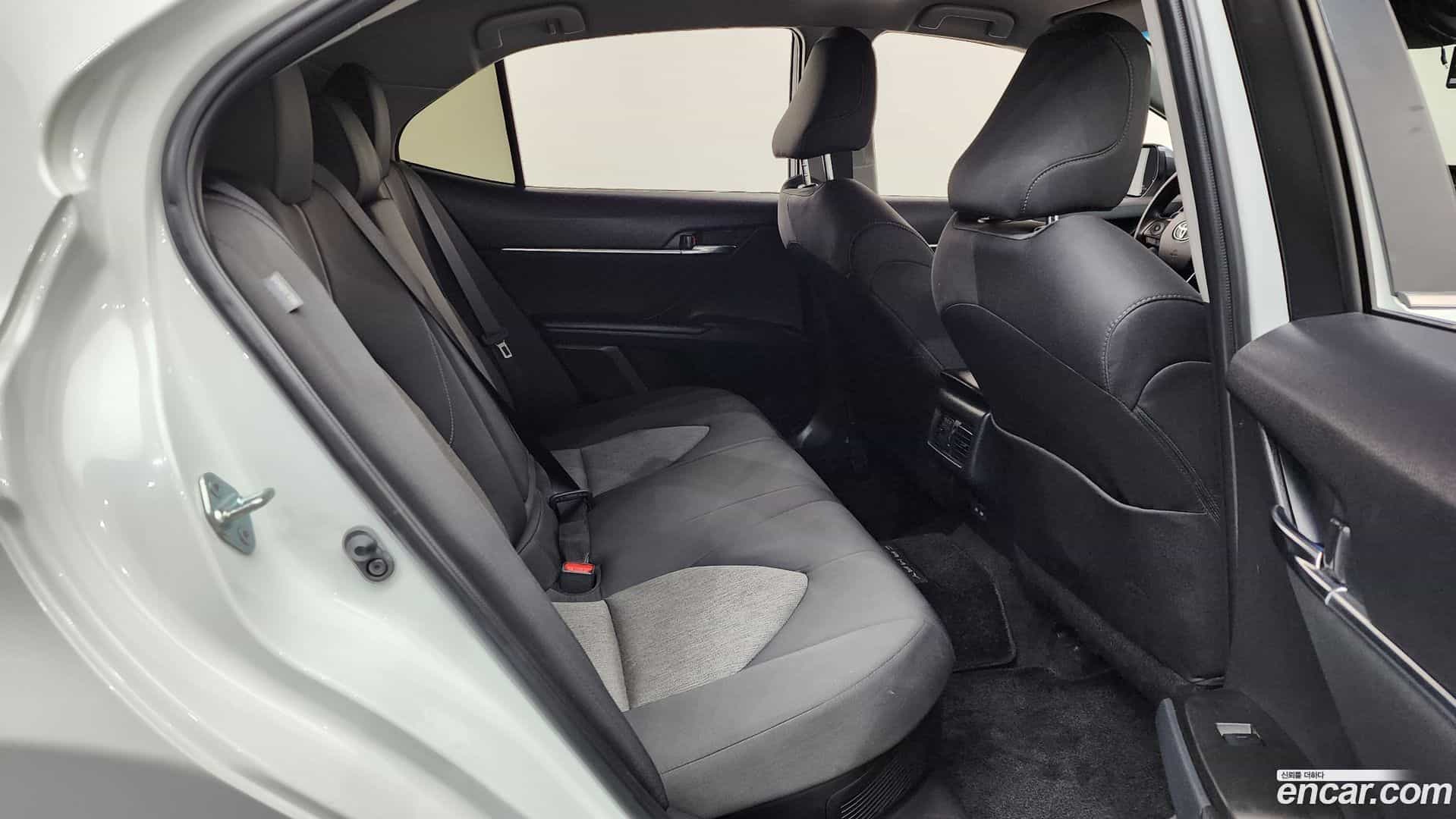 Camry Toyota 2023.9-OPTION-015