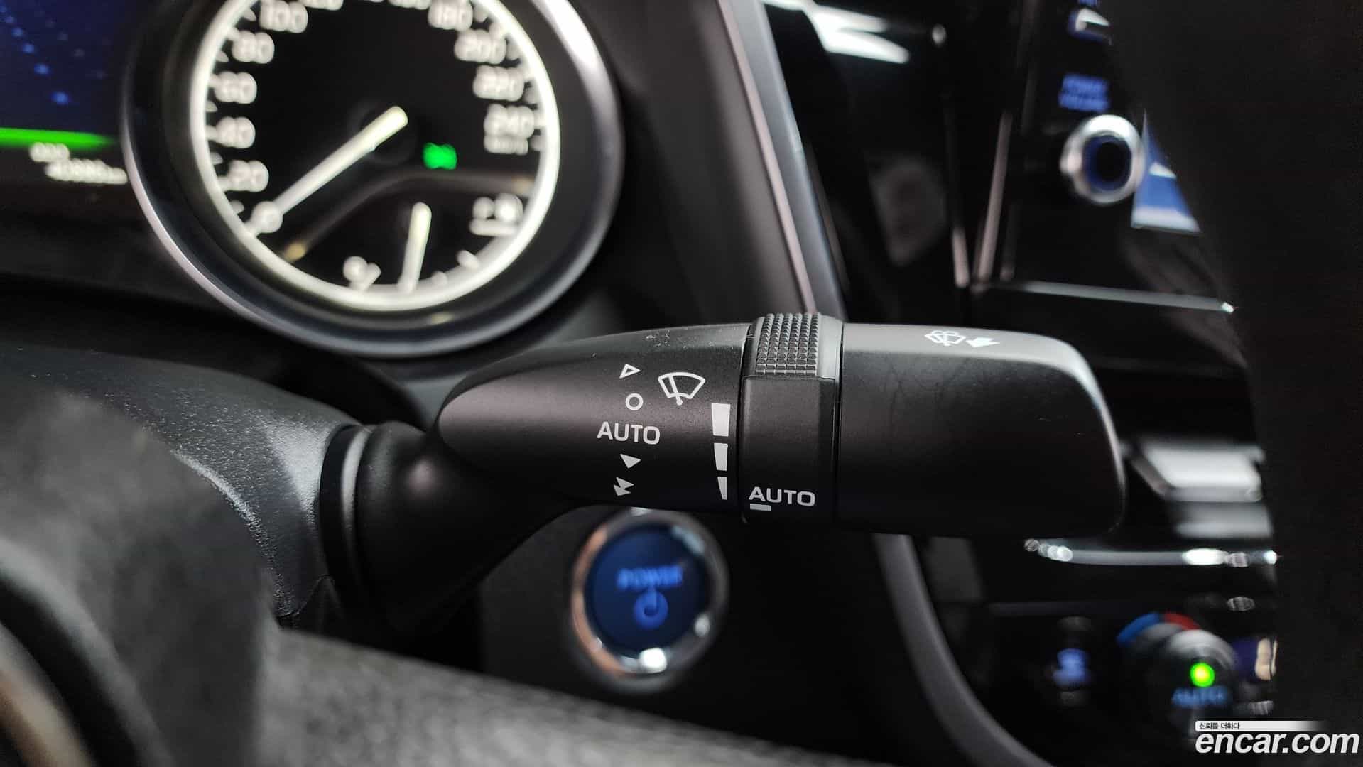 Camry Toyota 2023.9-OPTION-020