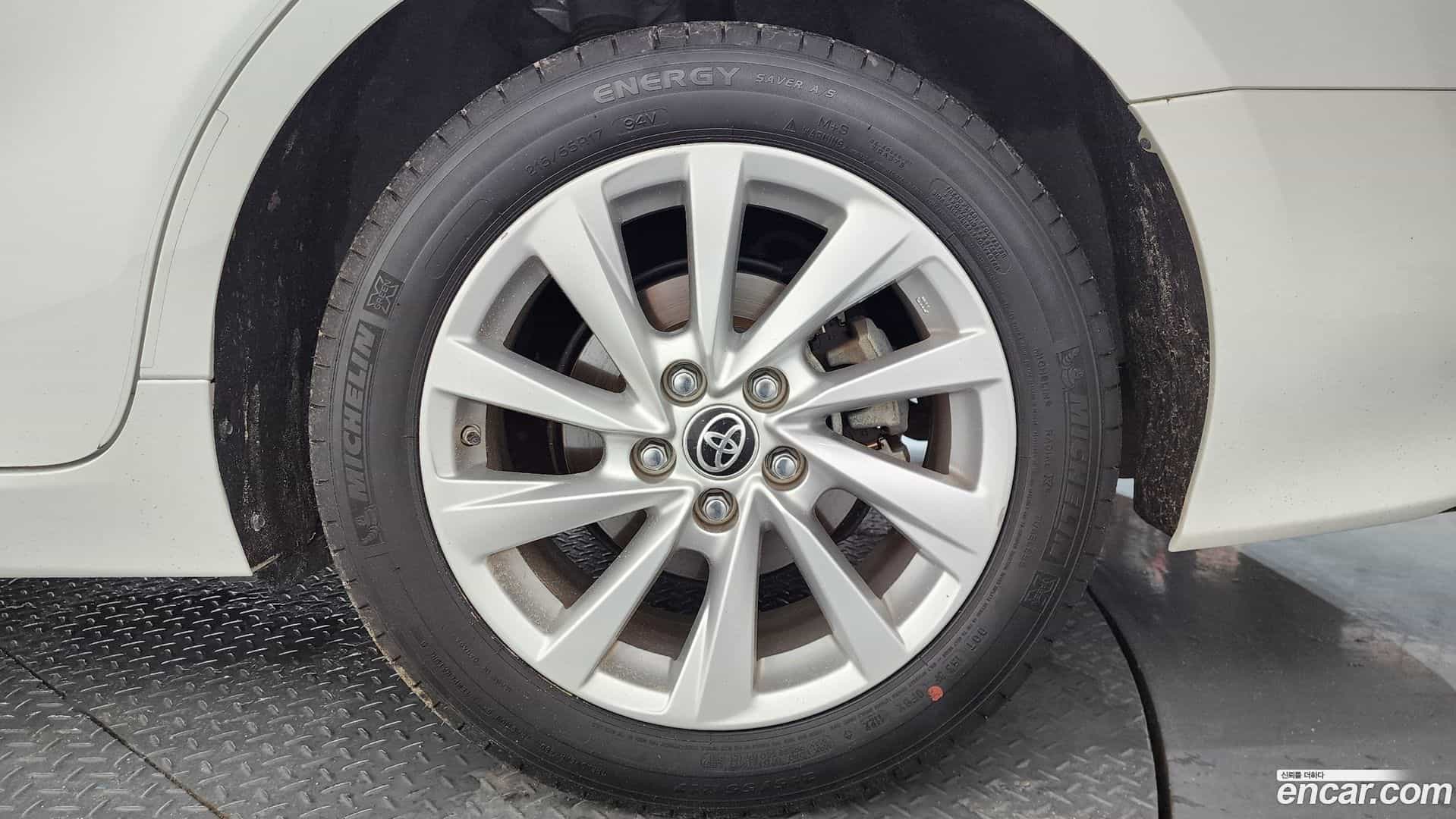 Camry Toyota 2023.9-OUTER-031