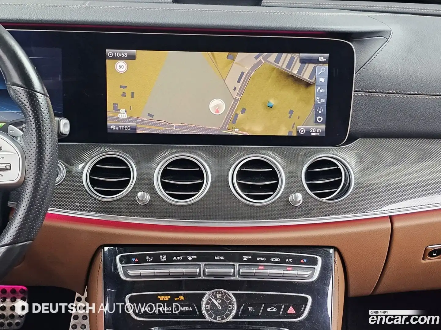 E-Class Mercedes-Benz 2019.9-OPTION-018