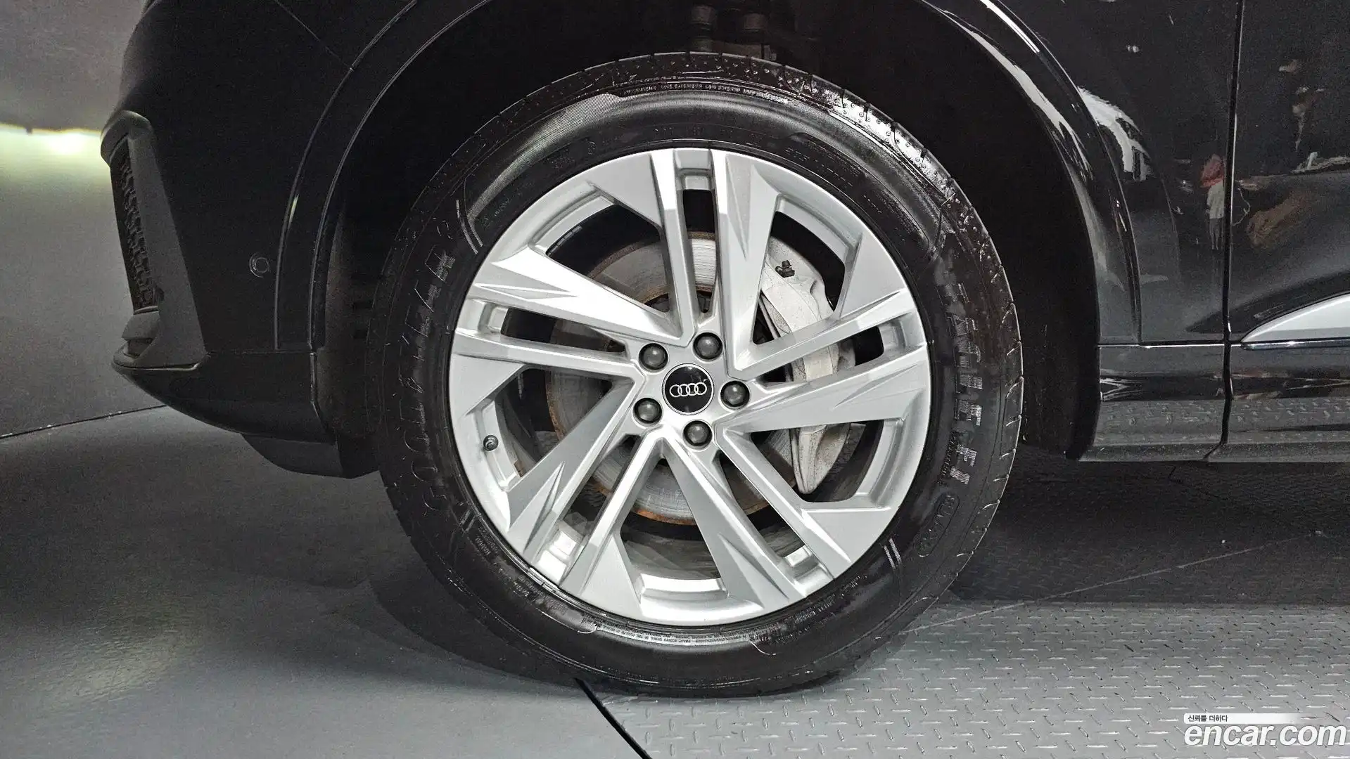 Q7 Audi 2022.6-OUTER-005