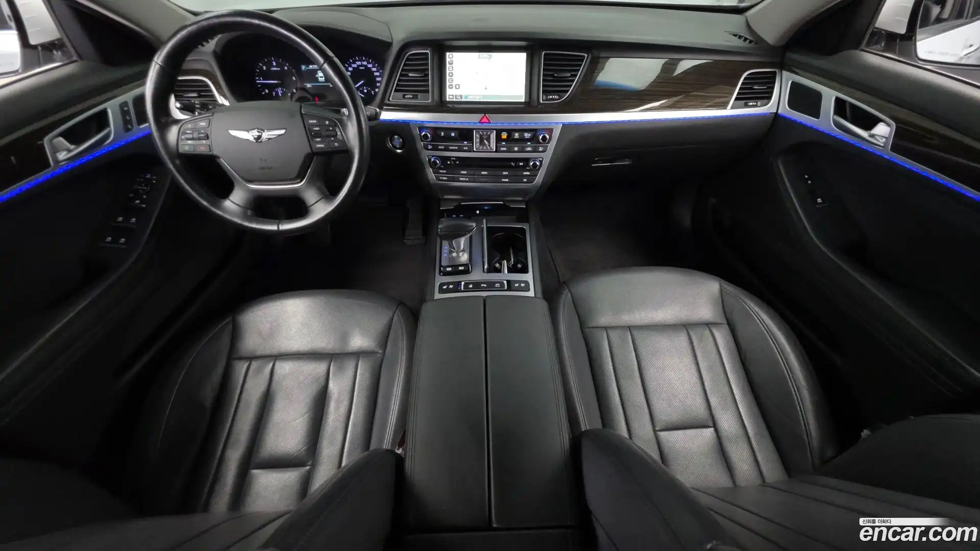 G80 Genesis 2018.2-INNER-007