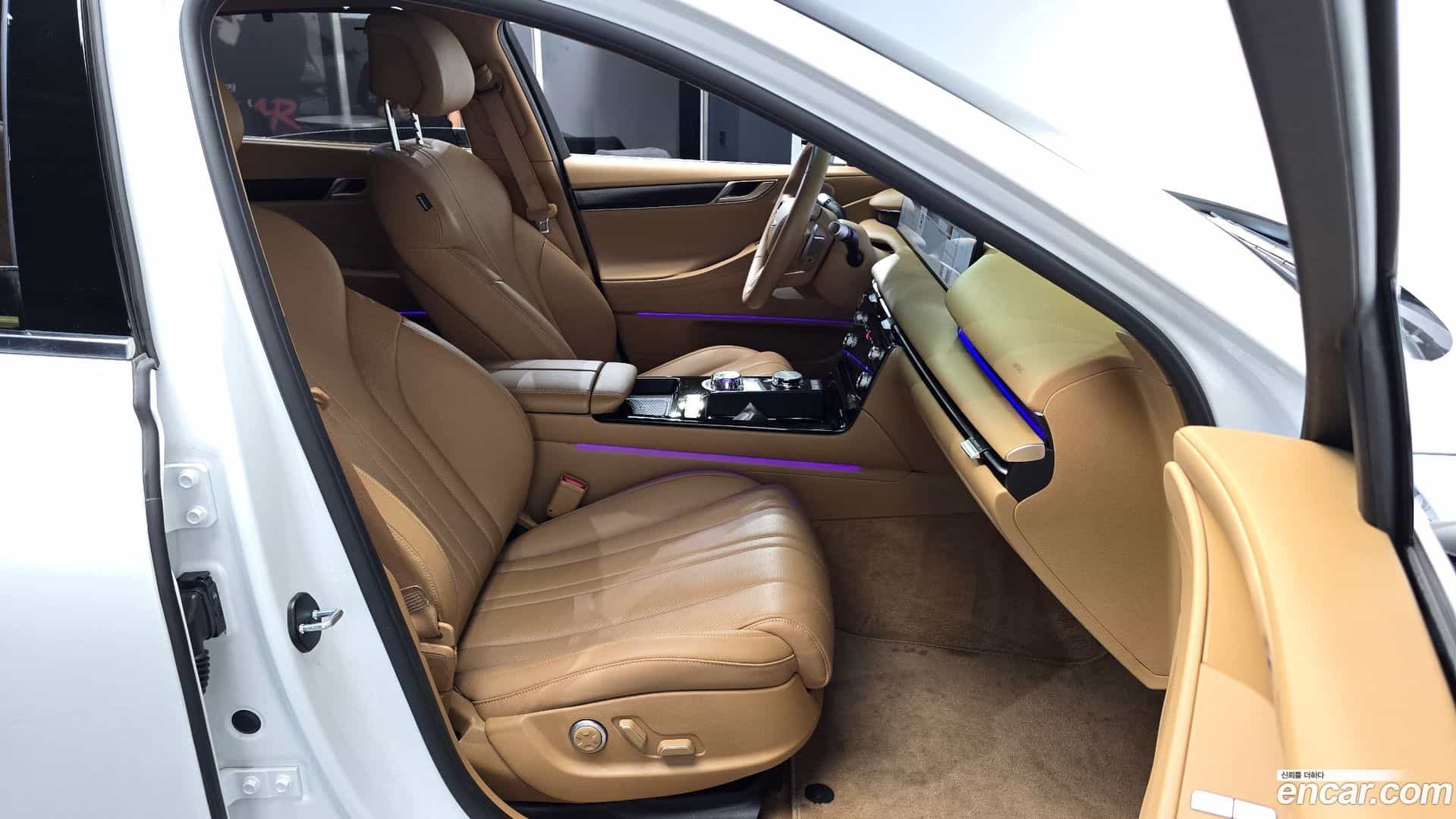 G80 Genesis 2024.1-INNER-036