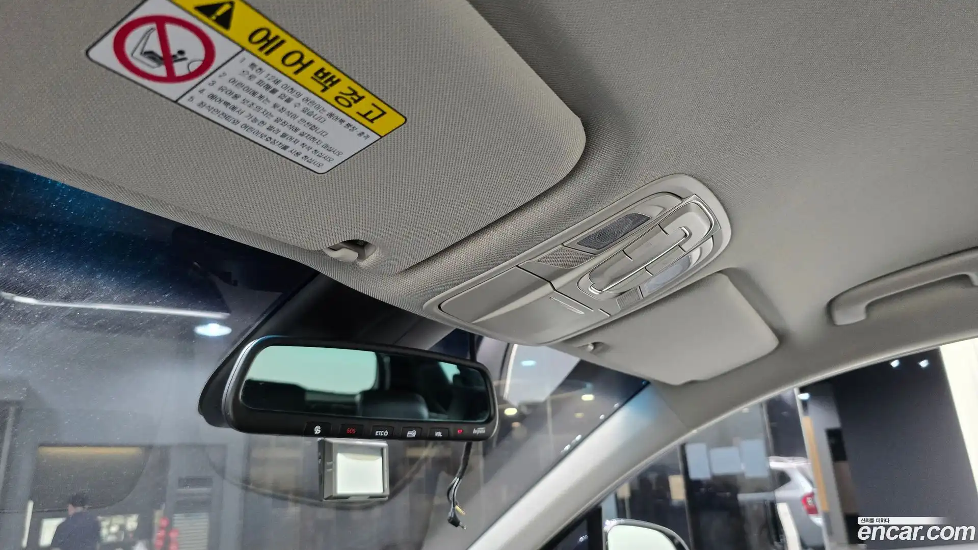 Santafe Hyundai 2019.2-OPTION-024
