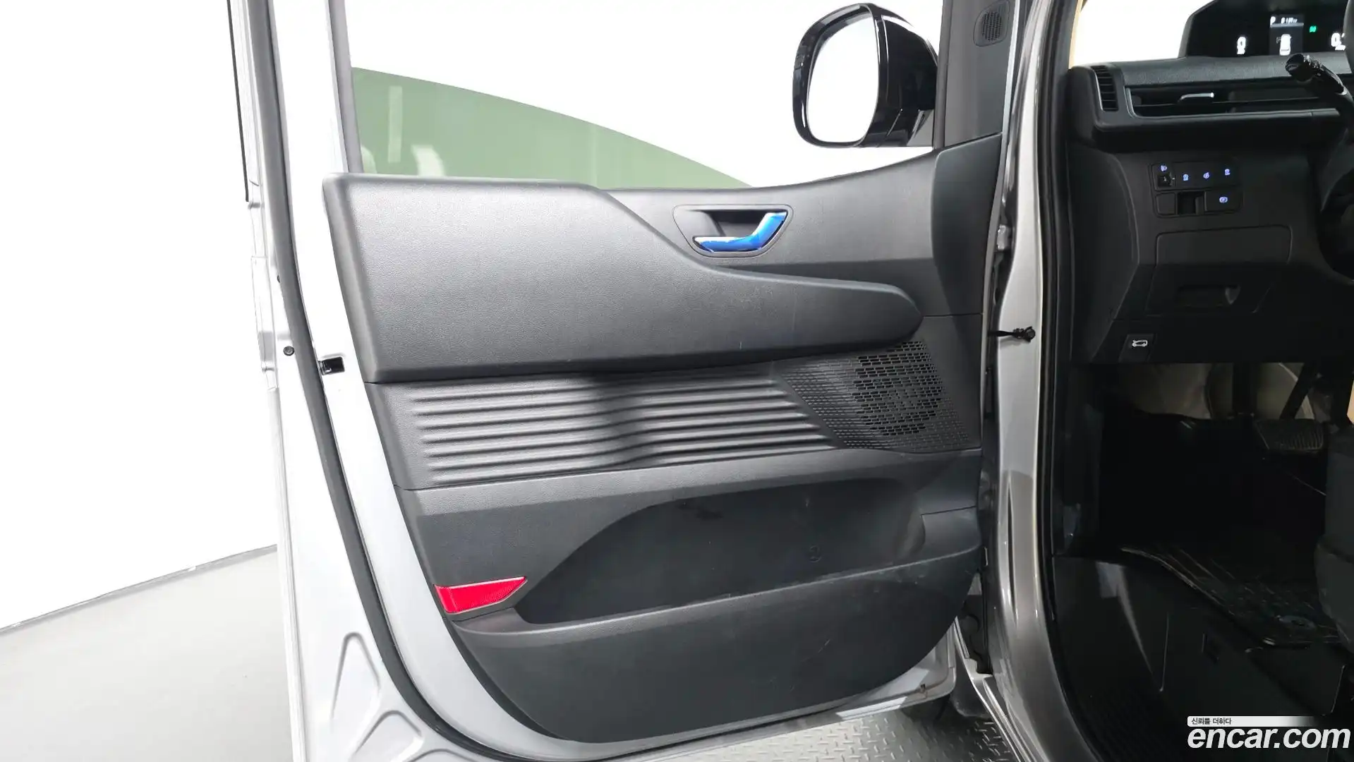 Staria Hyundai 2025.5-INNER-034