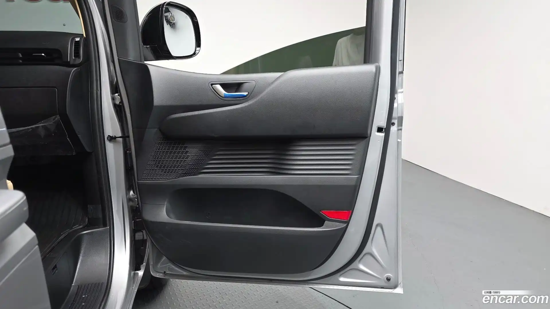 Staria Hyundai 2025.5-INNER-035