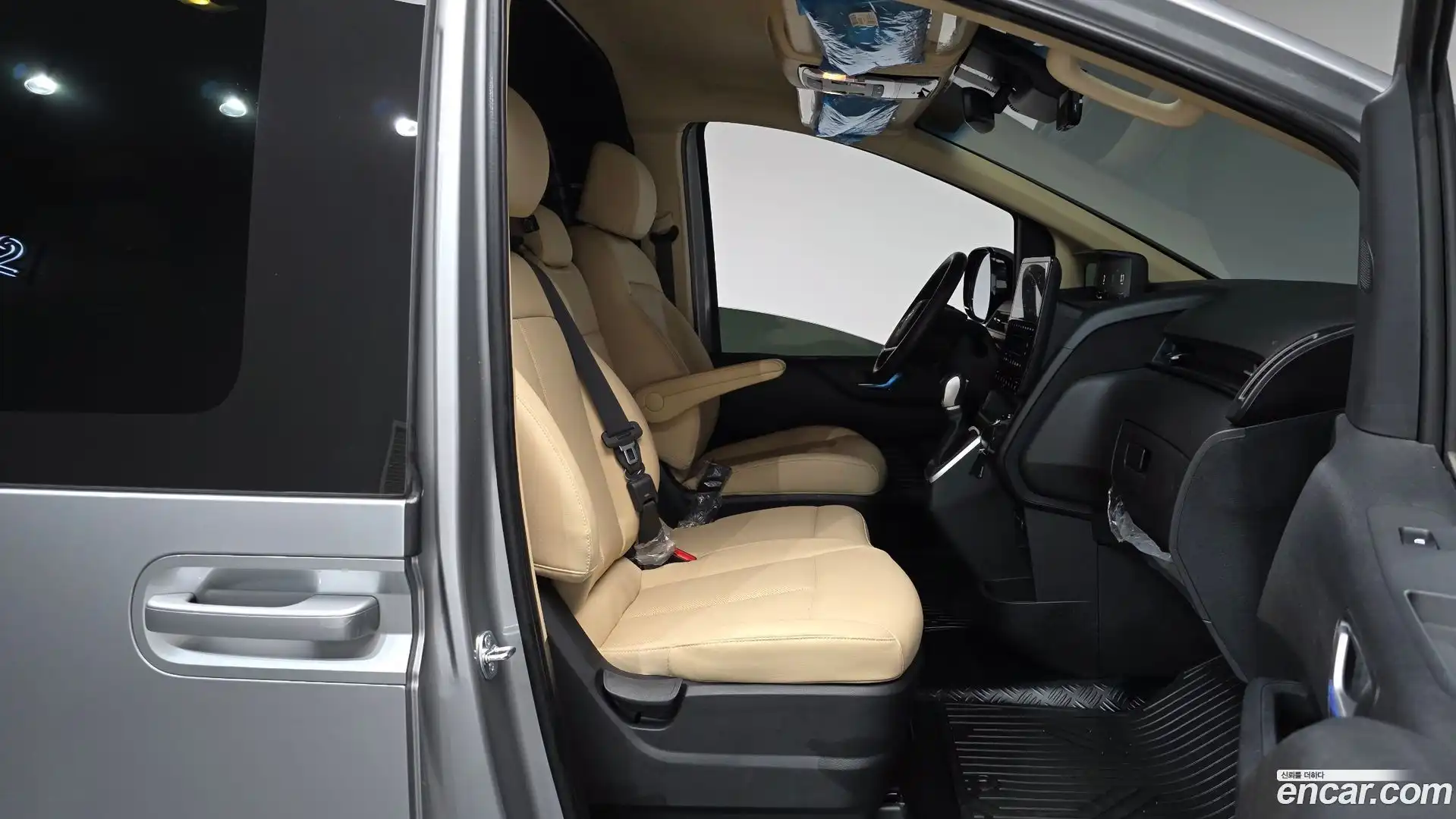 Staria Hyundai 2025.5-INNER-036