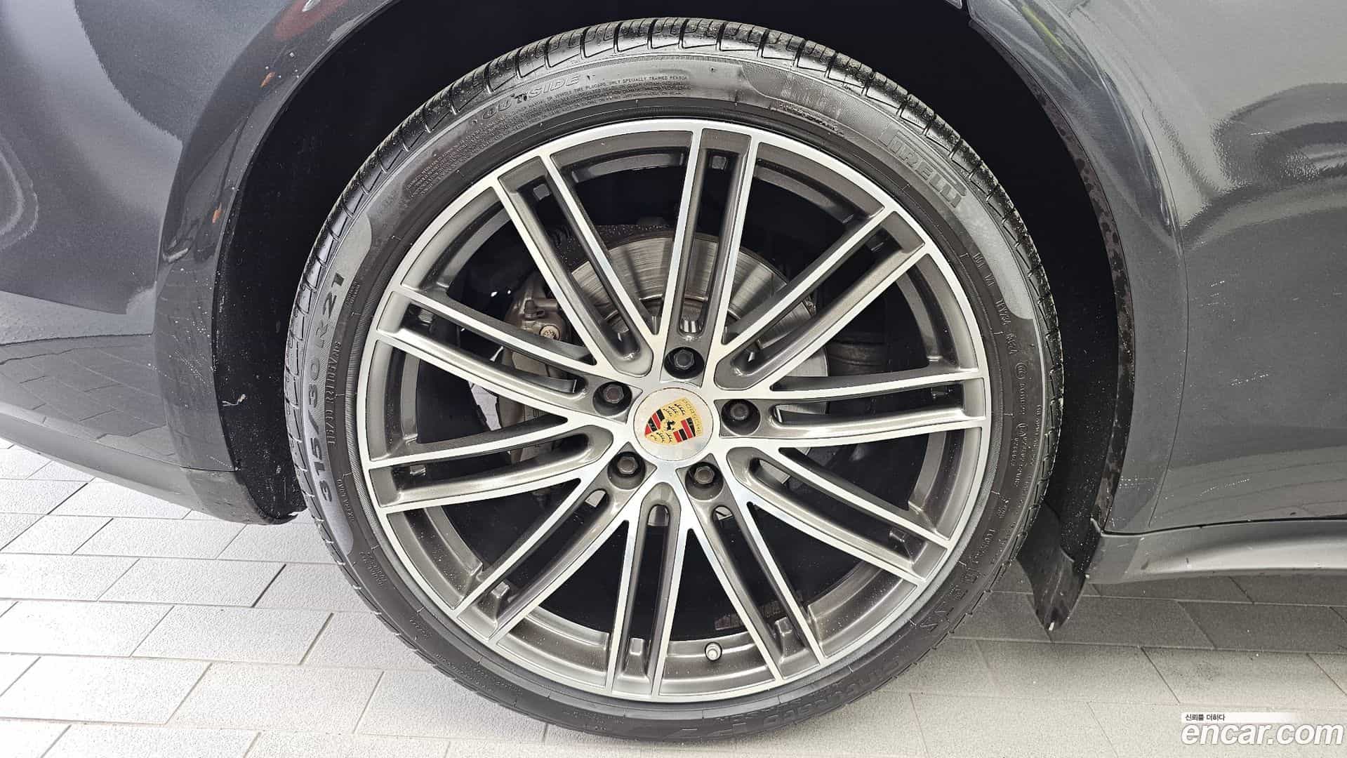 Panamera Porsche 2018.2-OUTER-005