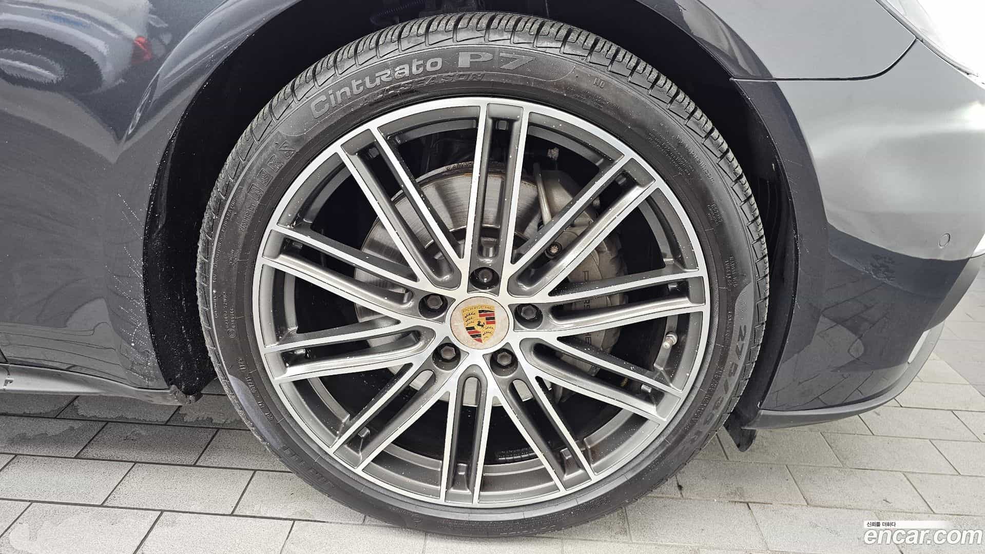 Panamera Porsche 2018.2-OUTER-031