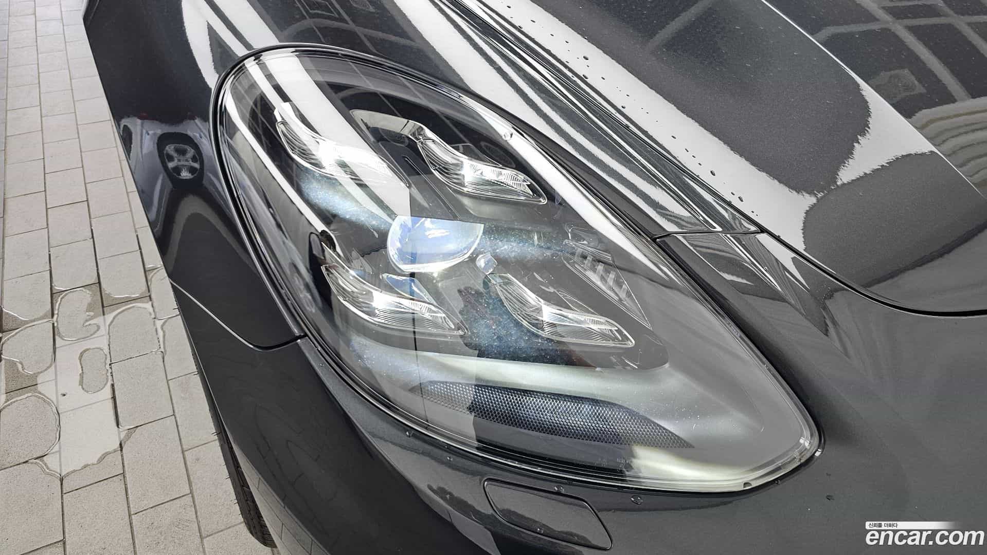 Panamera Porsche 2018.2-OUTER-032