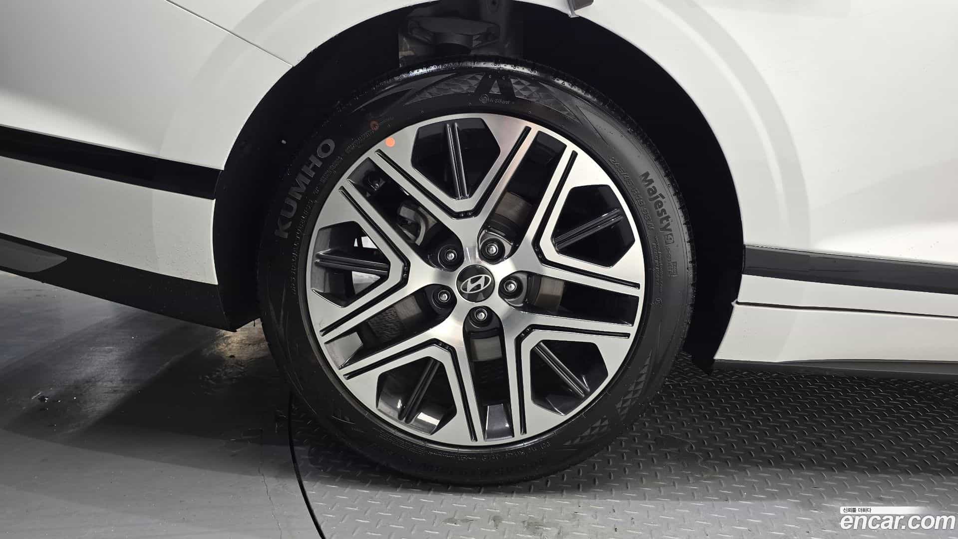 Grandeur Hyundai 2025.6-OUTER-005