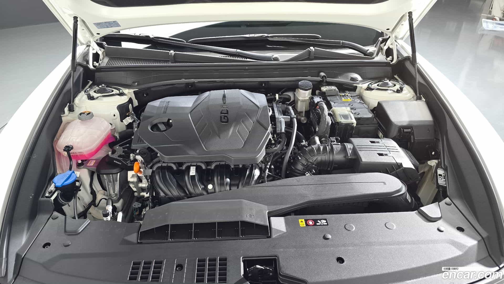 Grandeur Hyundai 2025.6-OUTER-006