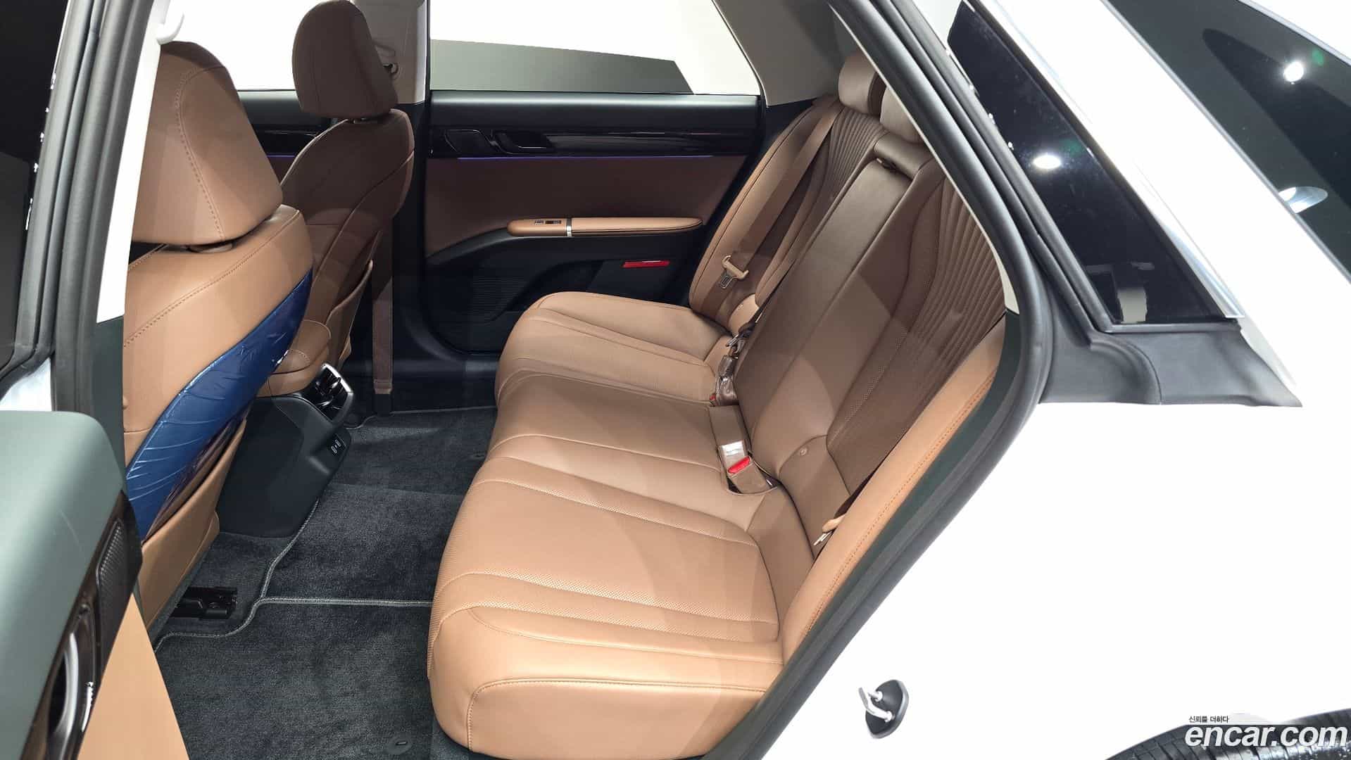 Grandeur Hyundai 2025.6-OPTION-015