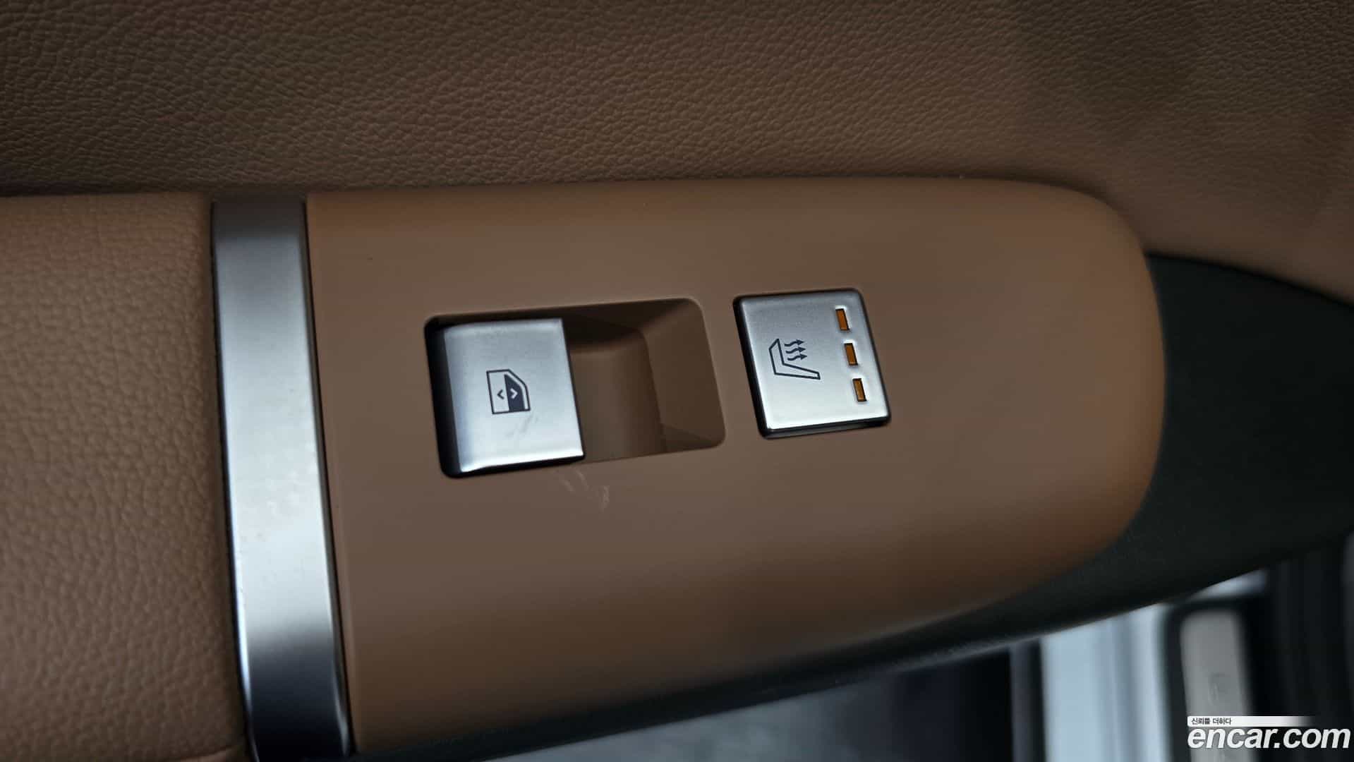 Grandeur Hyundai 2025.6-OPTION-024