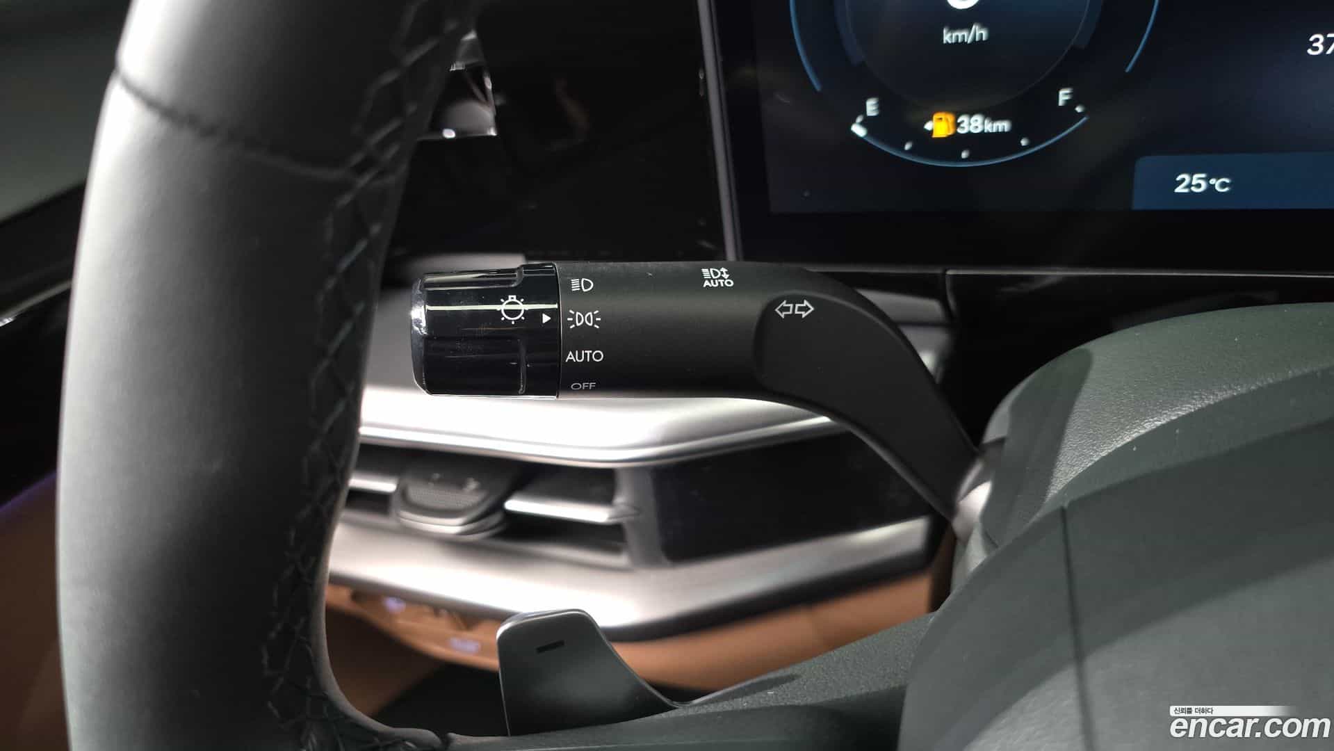 Grandeur Hyundai 2025.6-OPTION-040