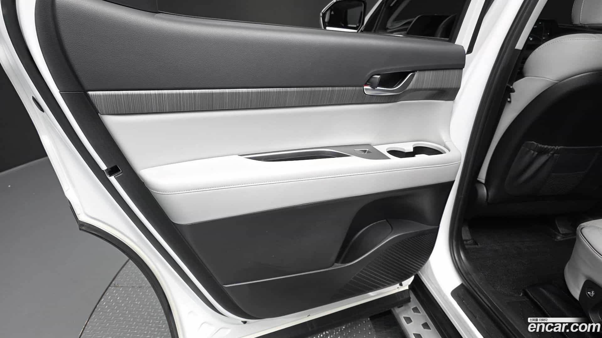 Palisade Hyundai 2024.6-INNER-035