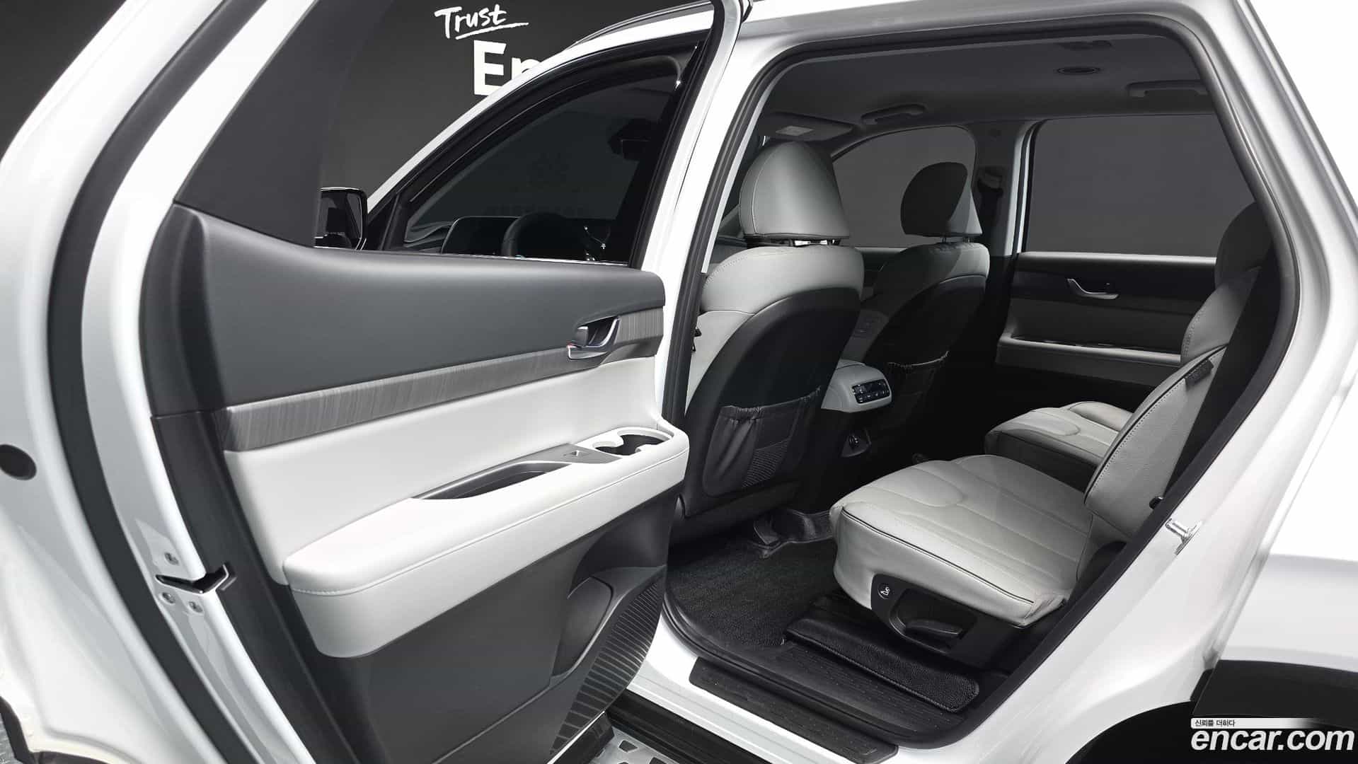 Palisade Hyundai 2024.6-INNER-036