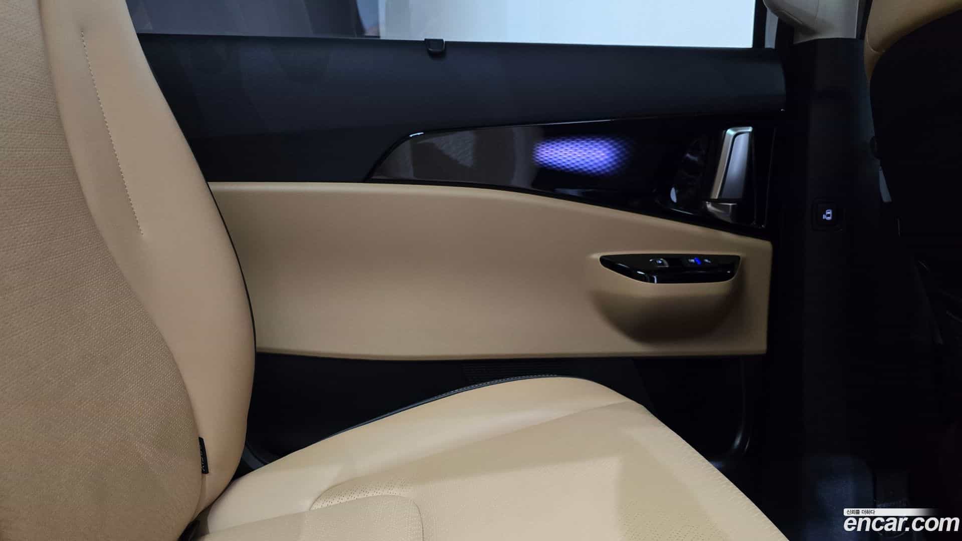Canival Kia 2023.7-INNER-035