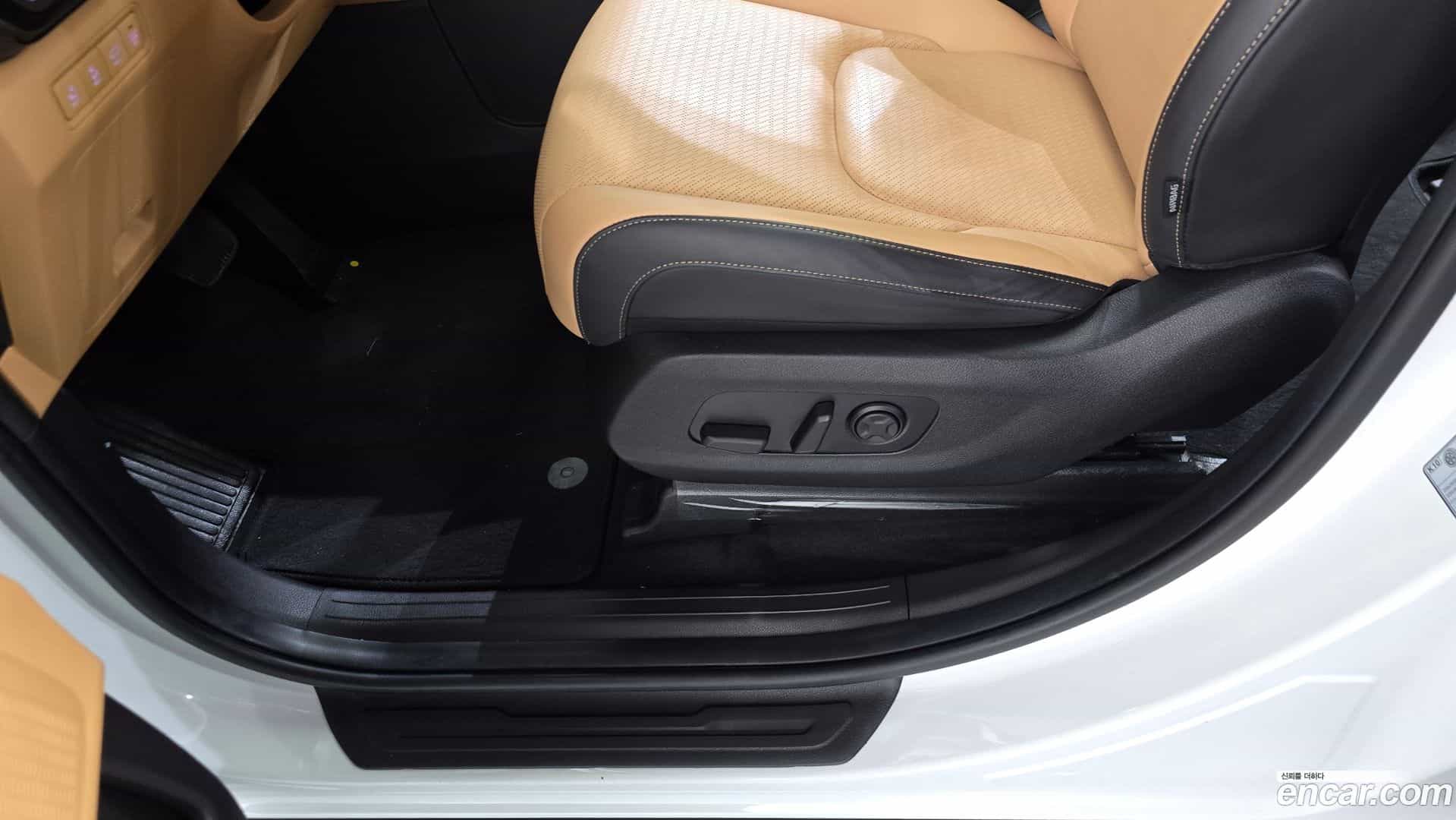Canival Kia 2023.7-OPTION-048