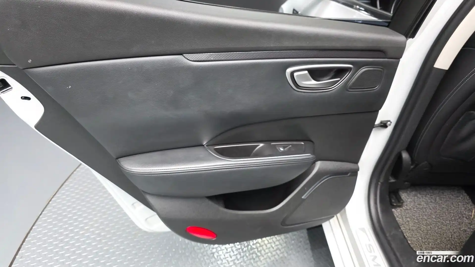 SM6 Renault Korea 2018.7-INNER-035