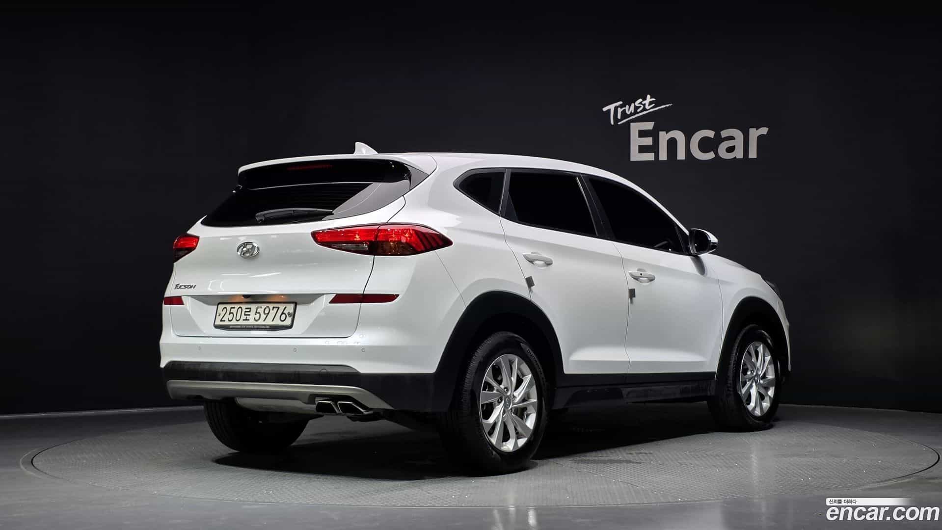 Tucson Hyundai 2020.5-OUTER-002