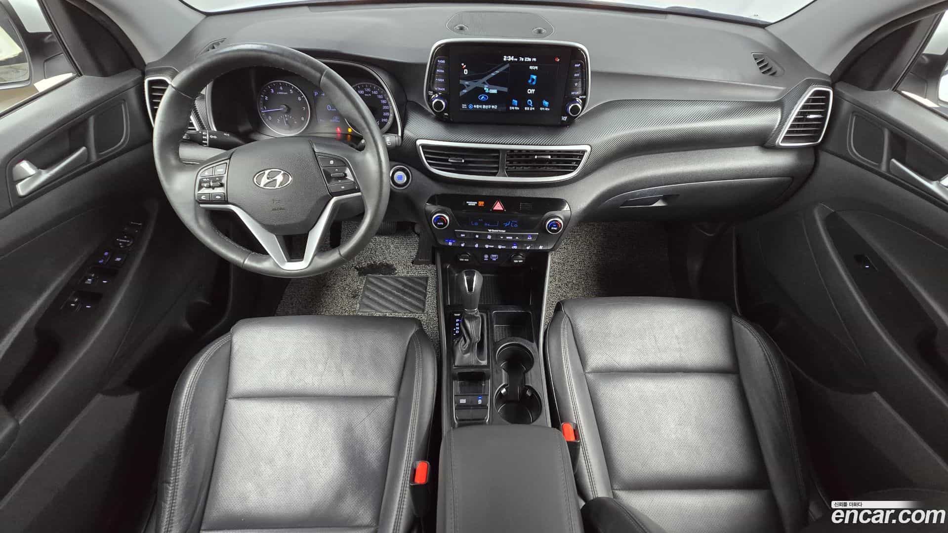 Tucson Hyundai 2020.5-INNER-007