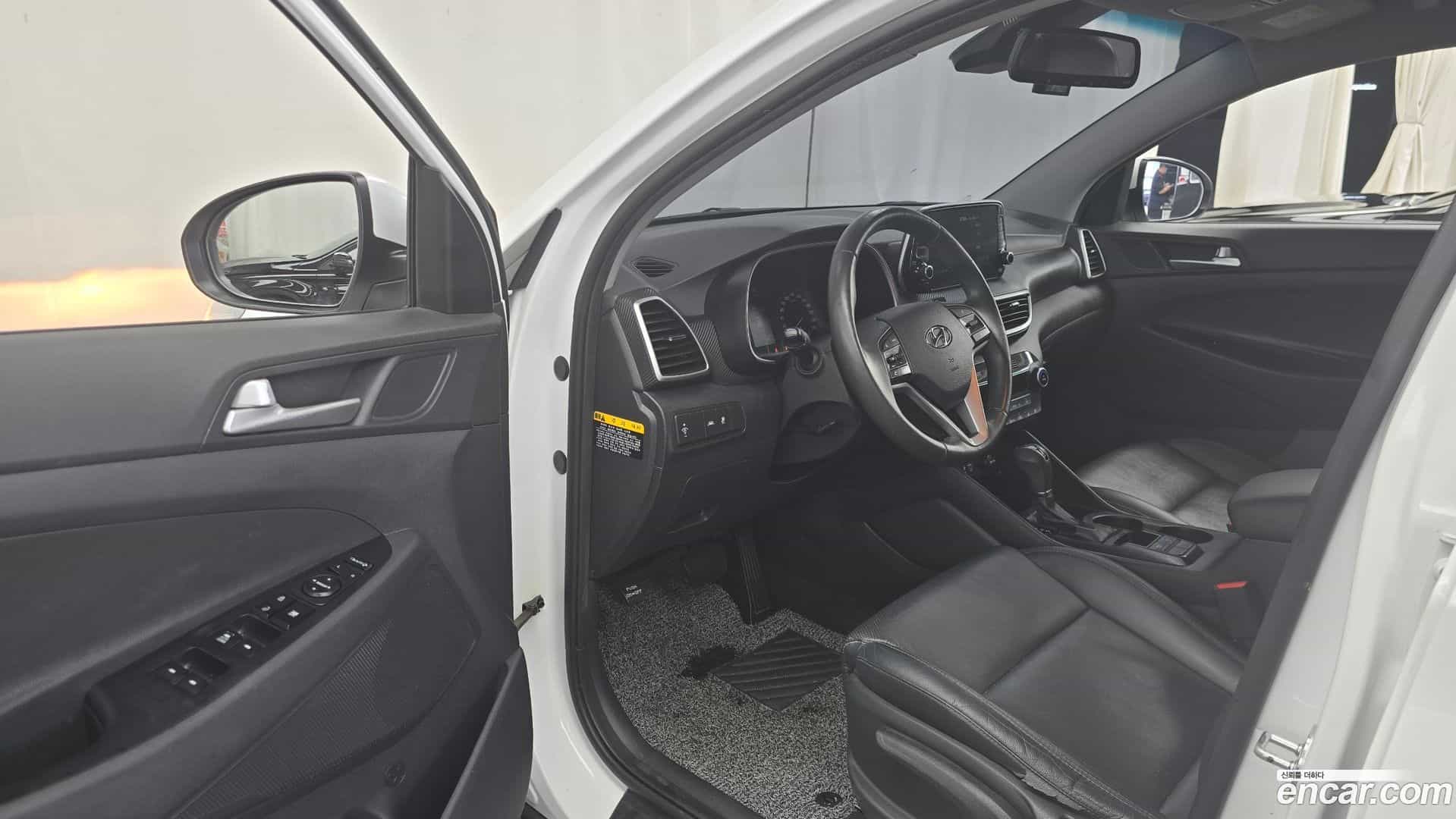 Tucson Hyundai 2020.5-INNER-010