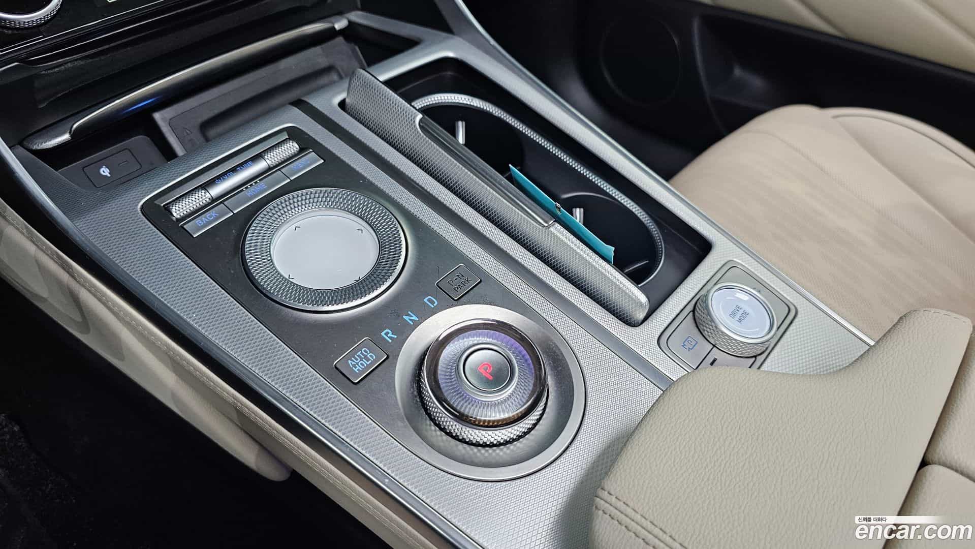 GV80 Genesis 2022.8-INNER-009