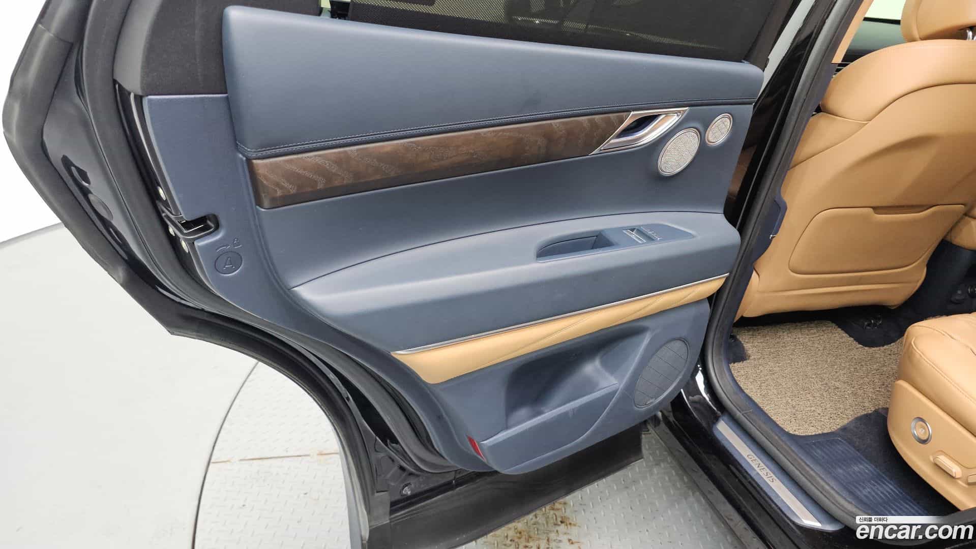 GV80 Genesis 2022.6-INNER-035
