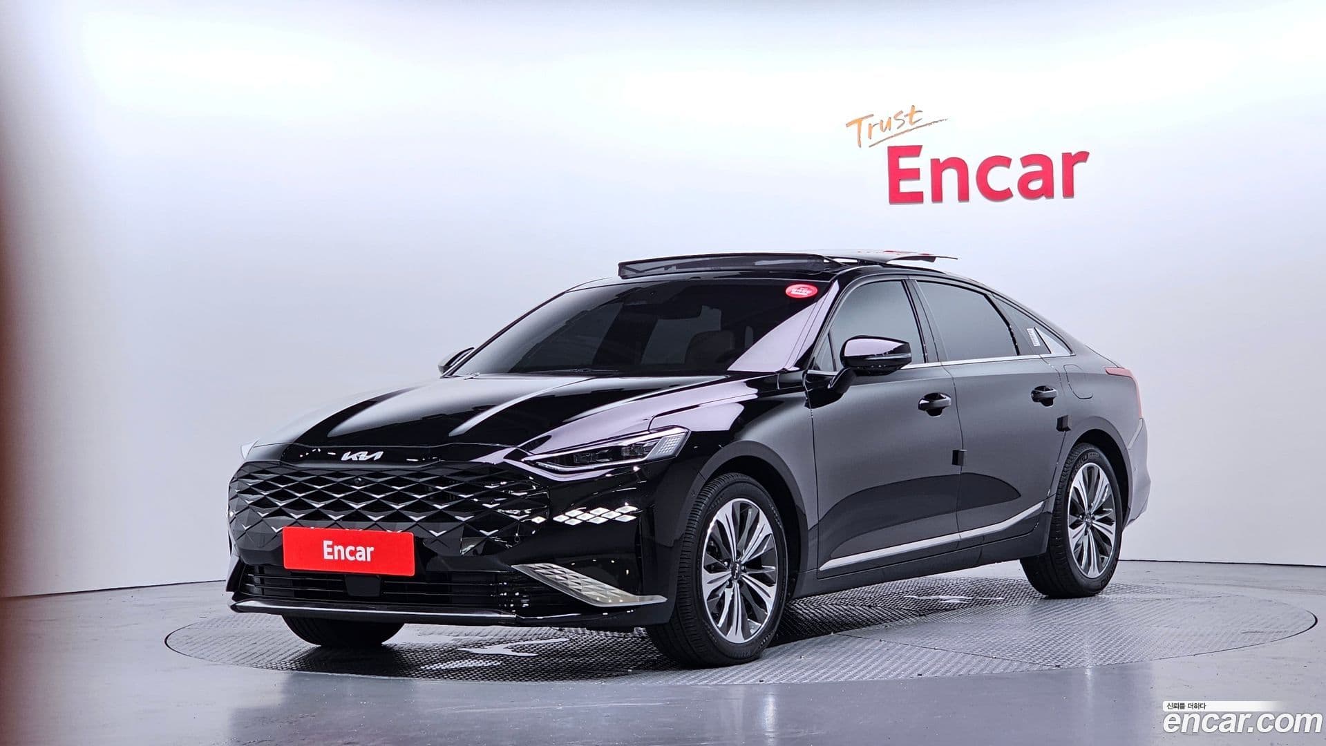 Main__Slider__Photo:K8 Kia 2022.7-0
