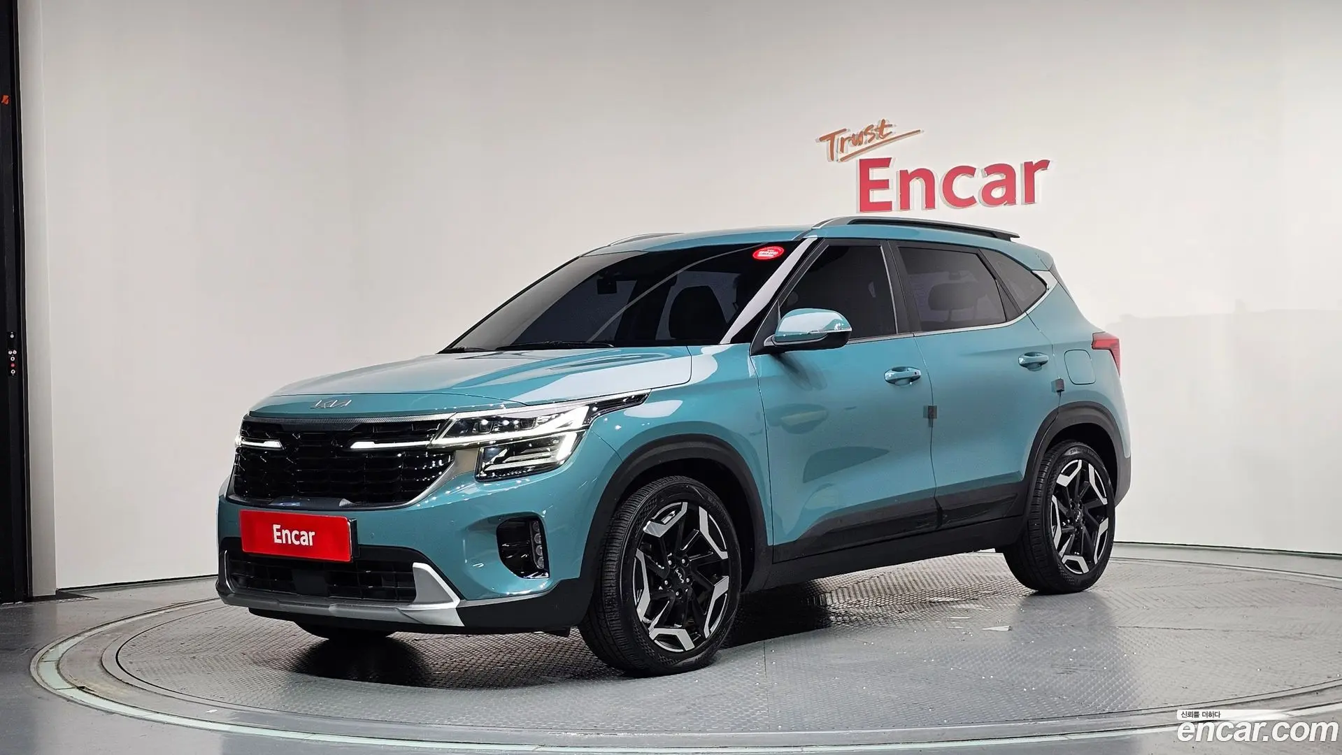 Main__Slider__Photo:Seltos Kia 2023.4-0
