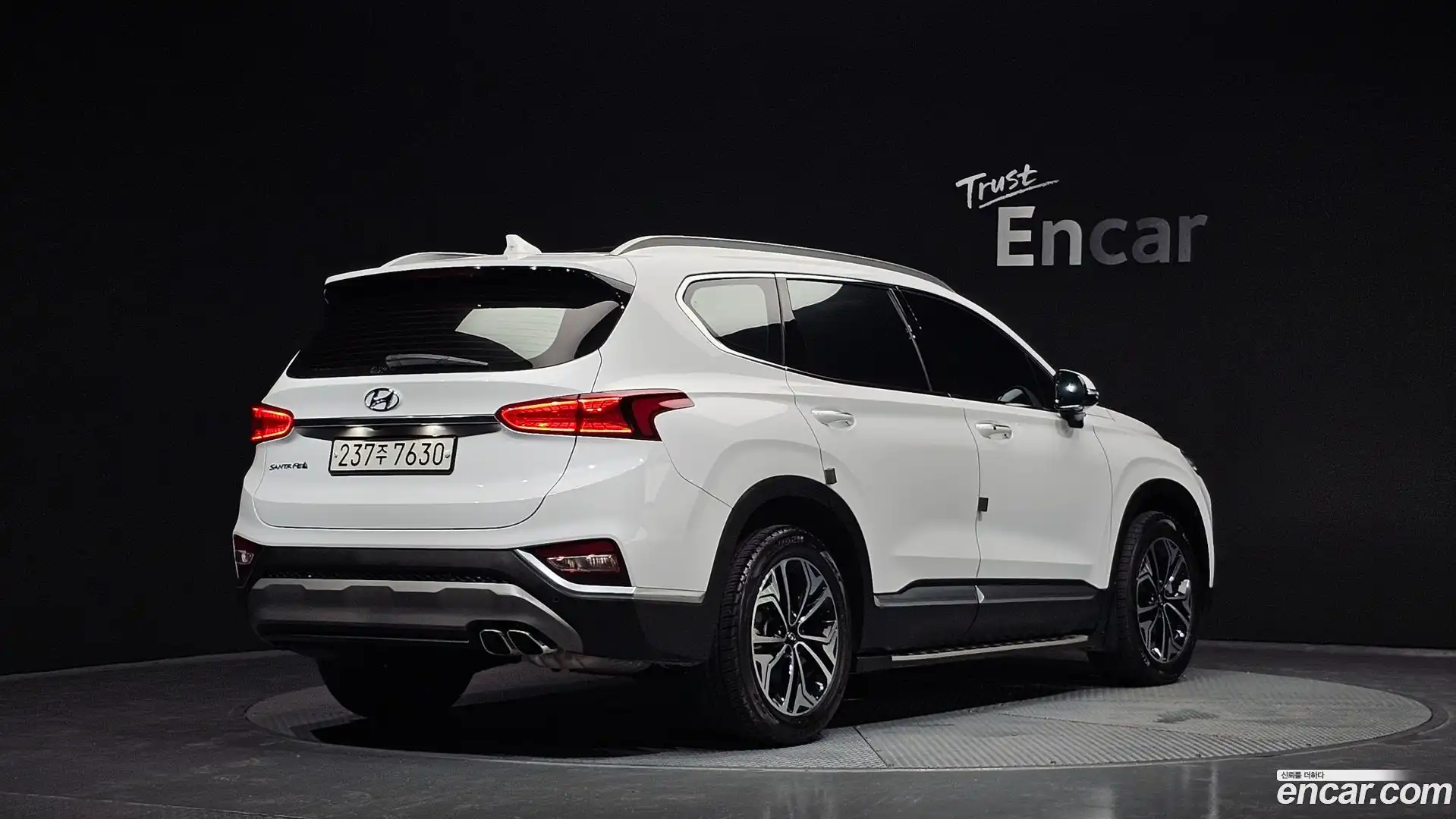 Santafe Hyundai 2019.7-OUTER-002