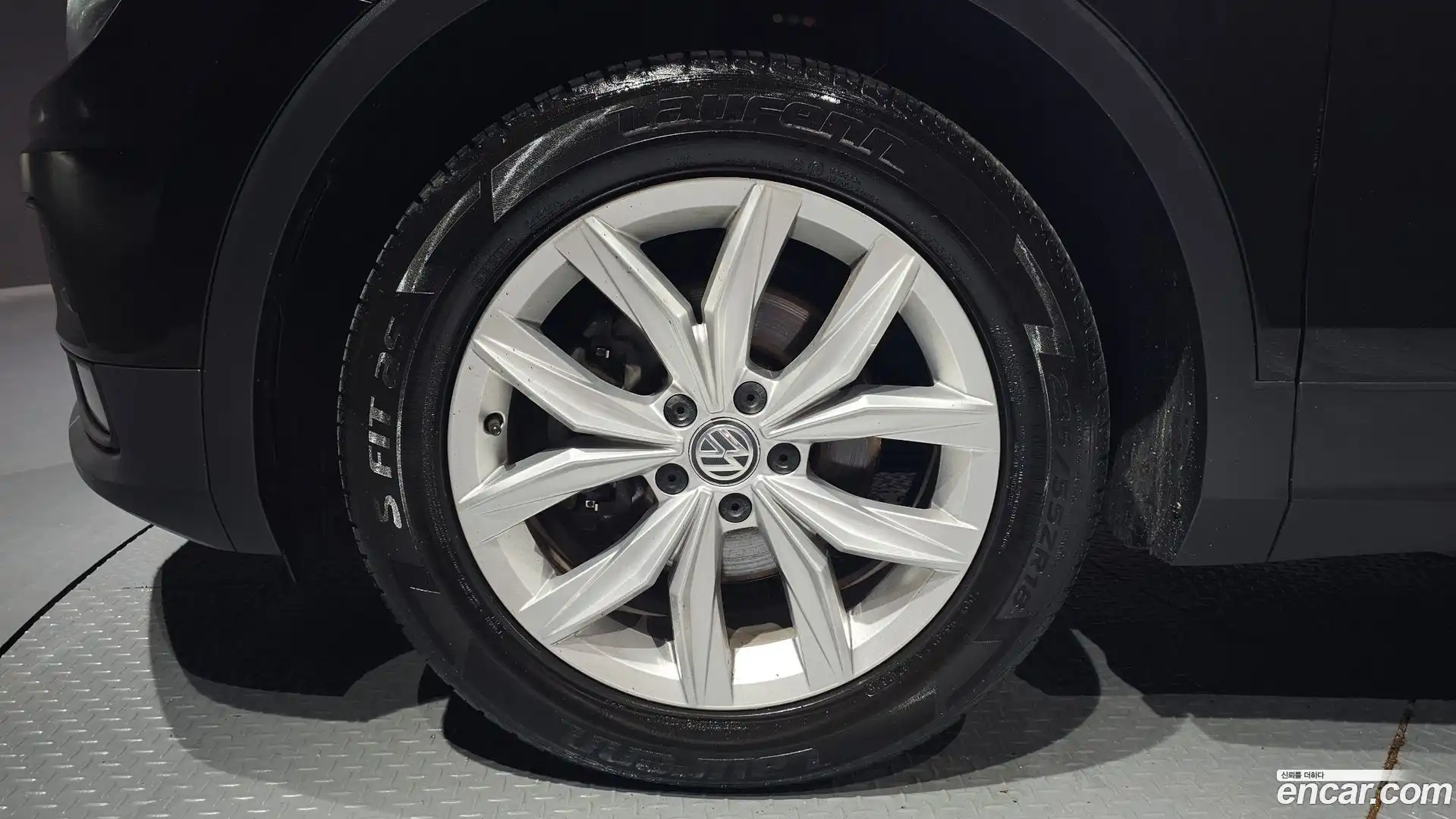 Tiguan Volkswagen 2020.2-OUTER-005
