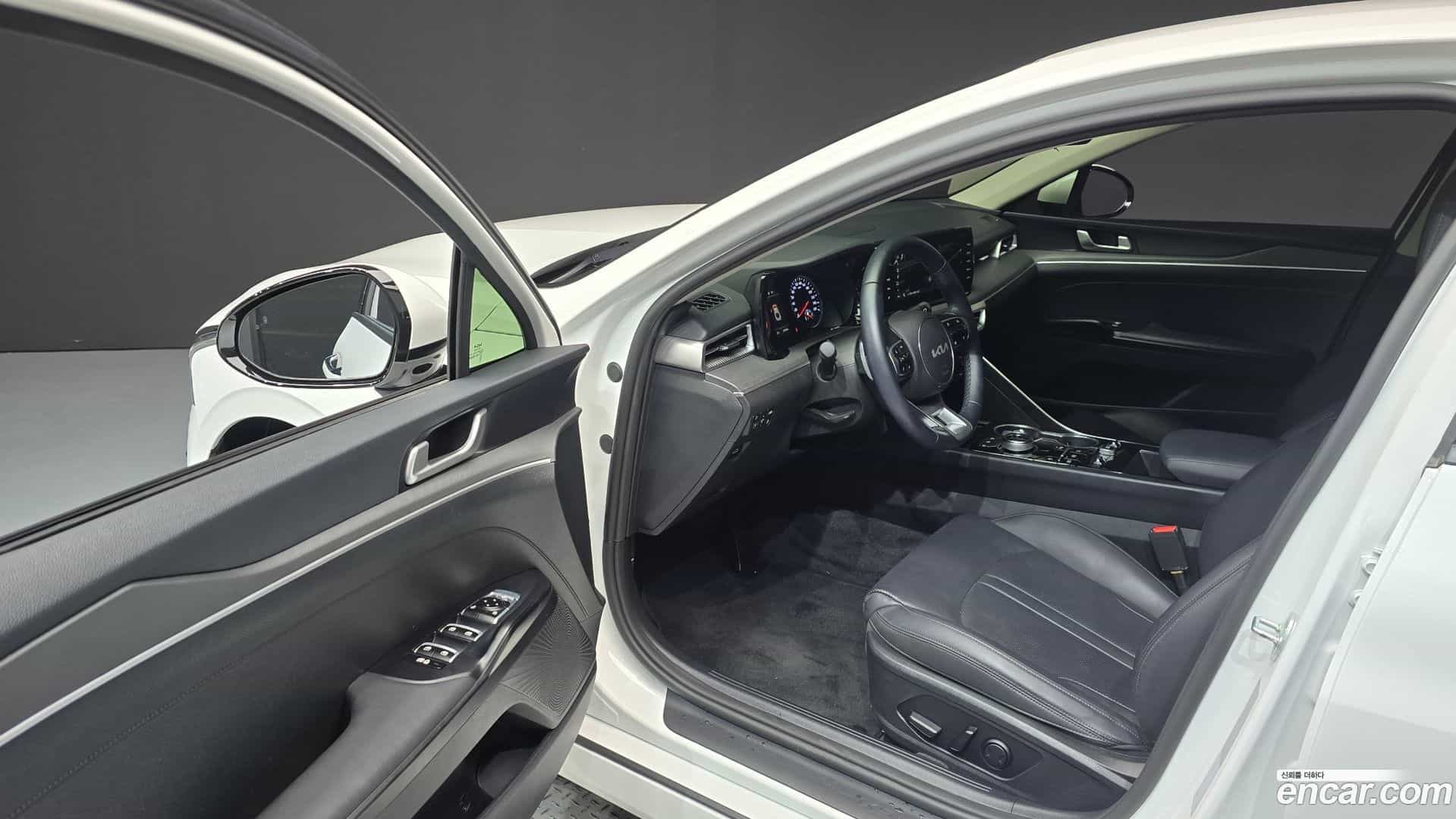 K5 Kia 2022.8-INNER-010