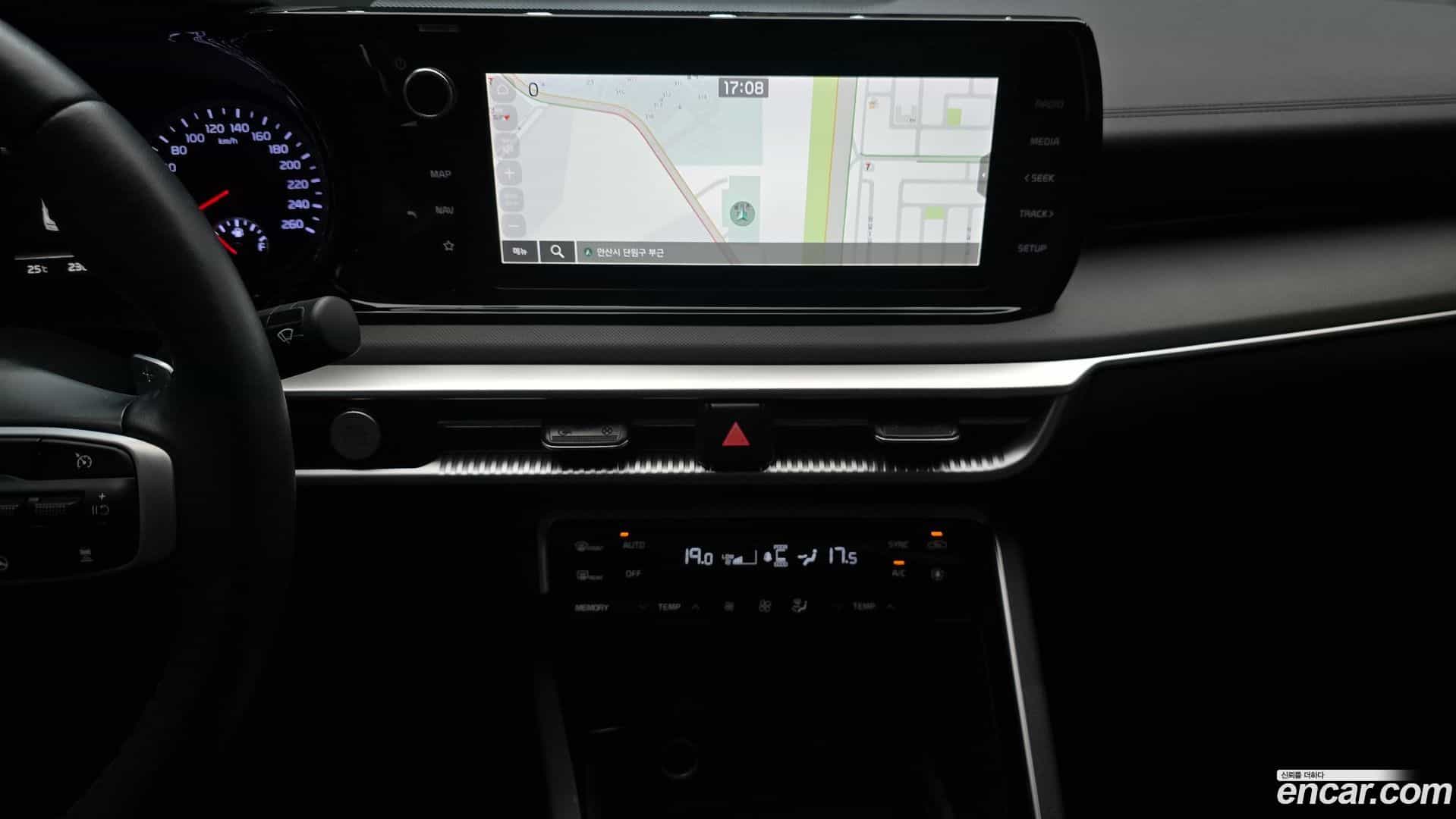 K5 Kia 2022.8-OPTION-024