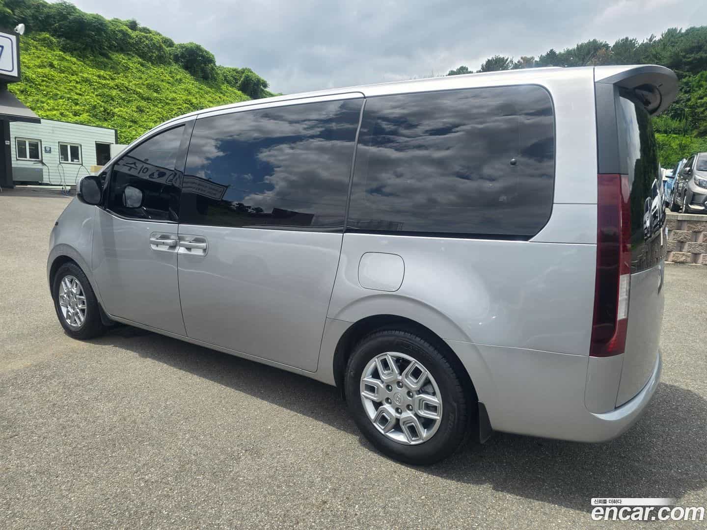 Staria Hyundai 2021.8-OUTER-005