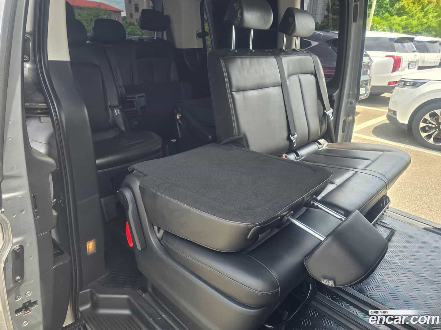 Staria Hyundai 2021.8-OPTION-023