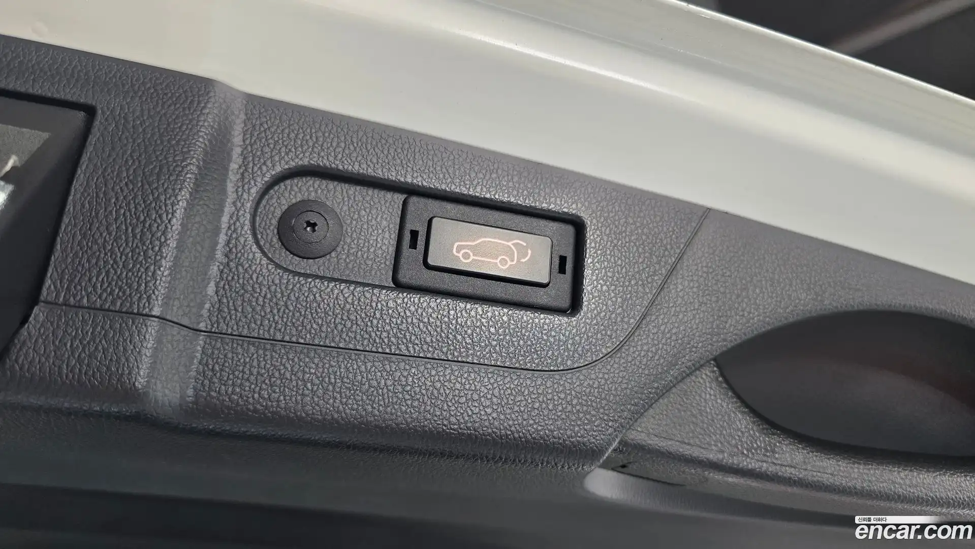 Rexton KG Mobility 2017.10-OPTION-023