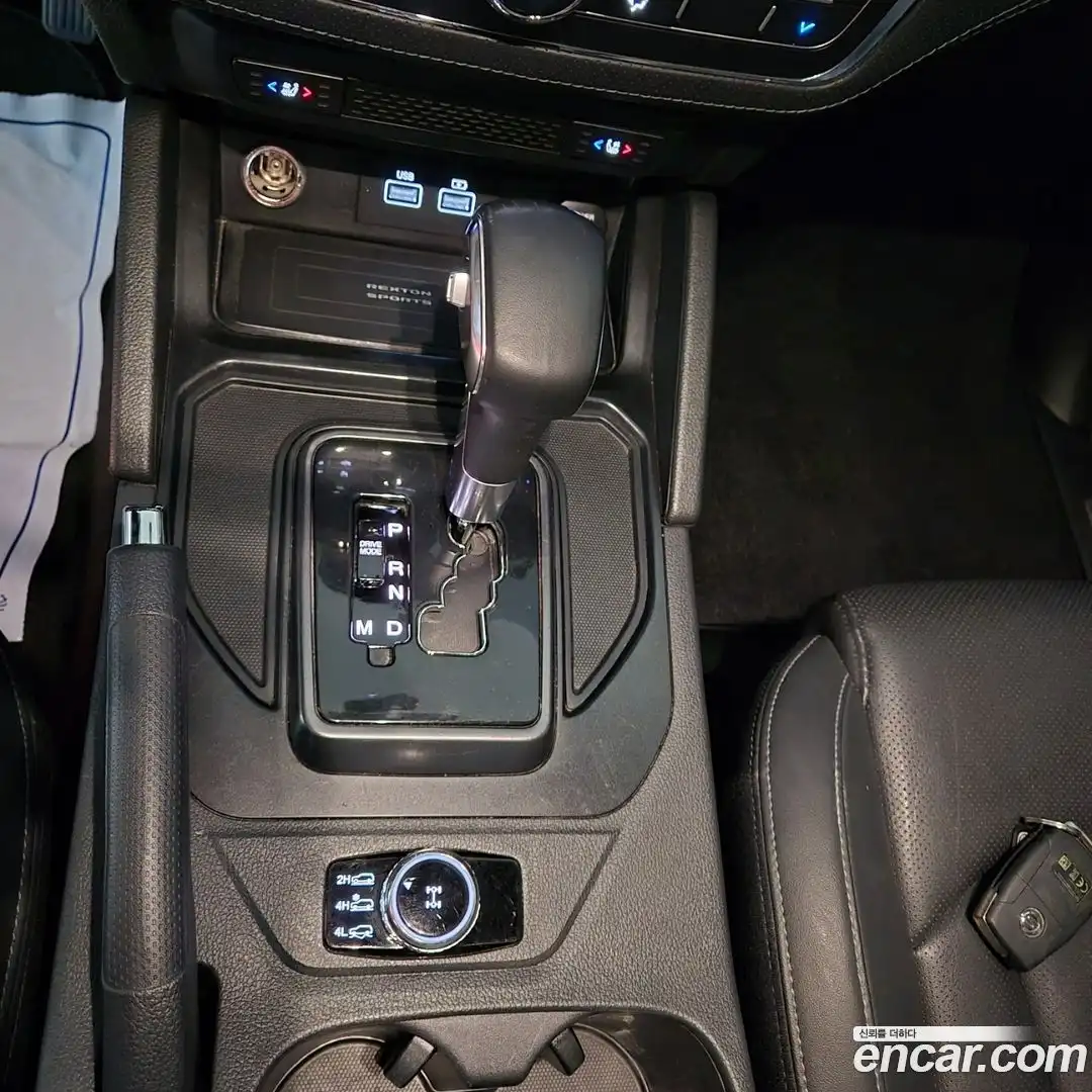 Rexton KG Mobility 2022.2-OPTION-018