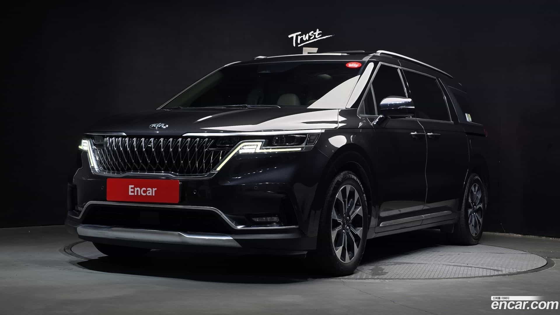Canival Kia 2021.0-OUTER-001